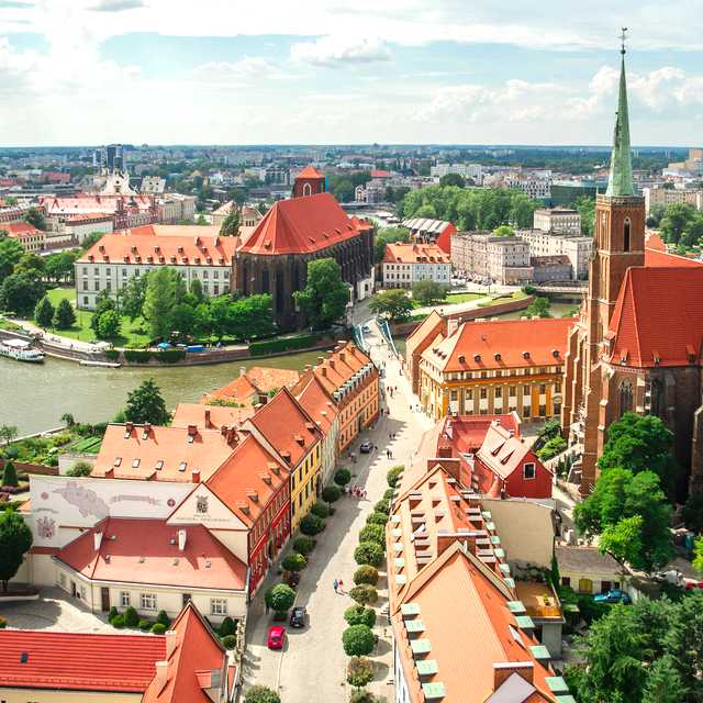 Brno to Wroclaw: Private day trip