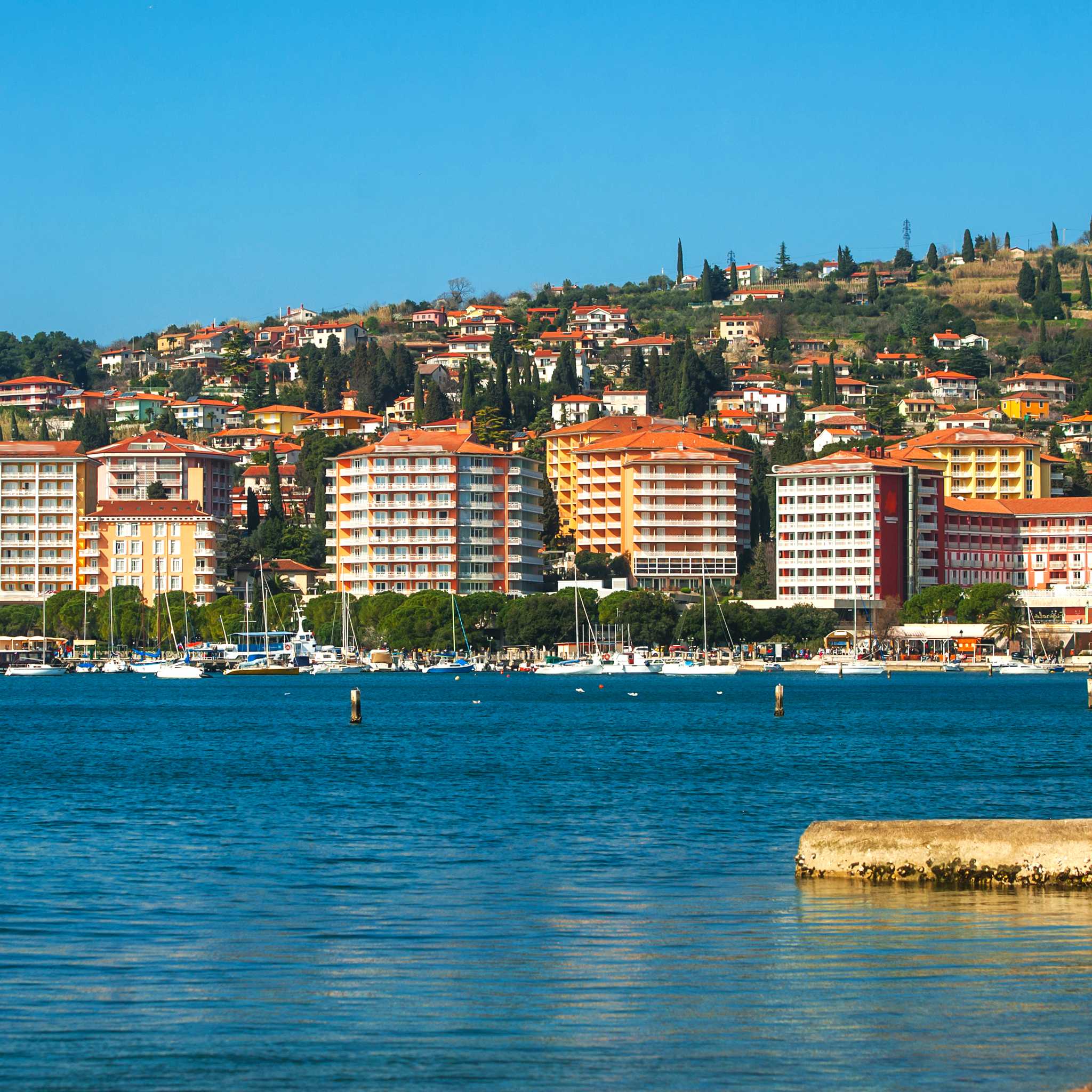 Private car transfers in Slovenia from Portoroz