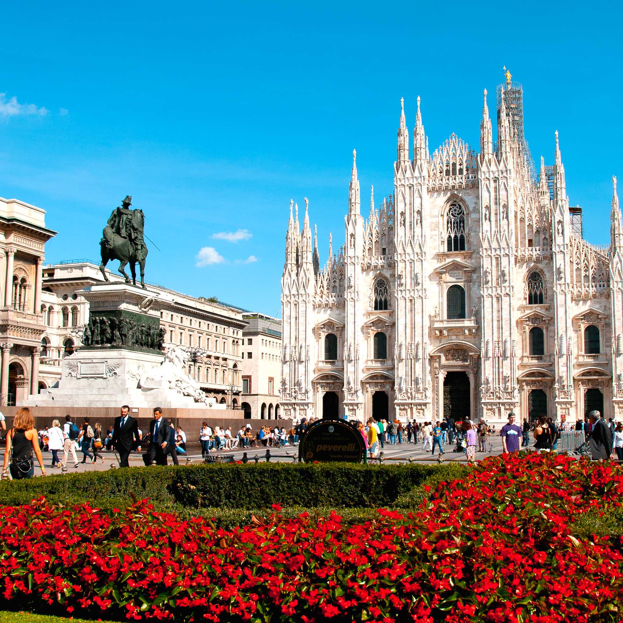 Private car transfers in Italy from Milan