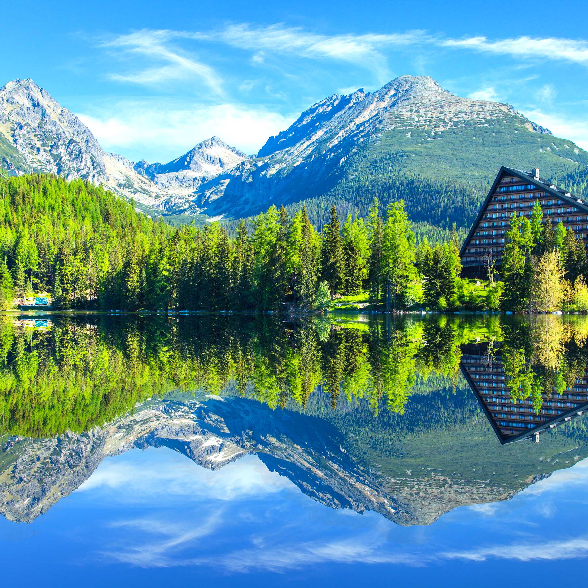 Private car transfers in Slovakia from Strbske Pleso Mountain Lake