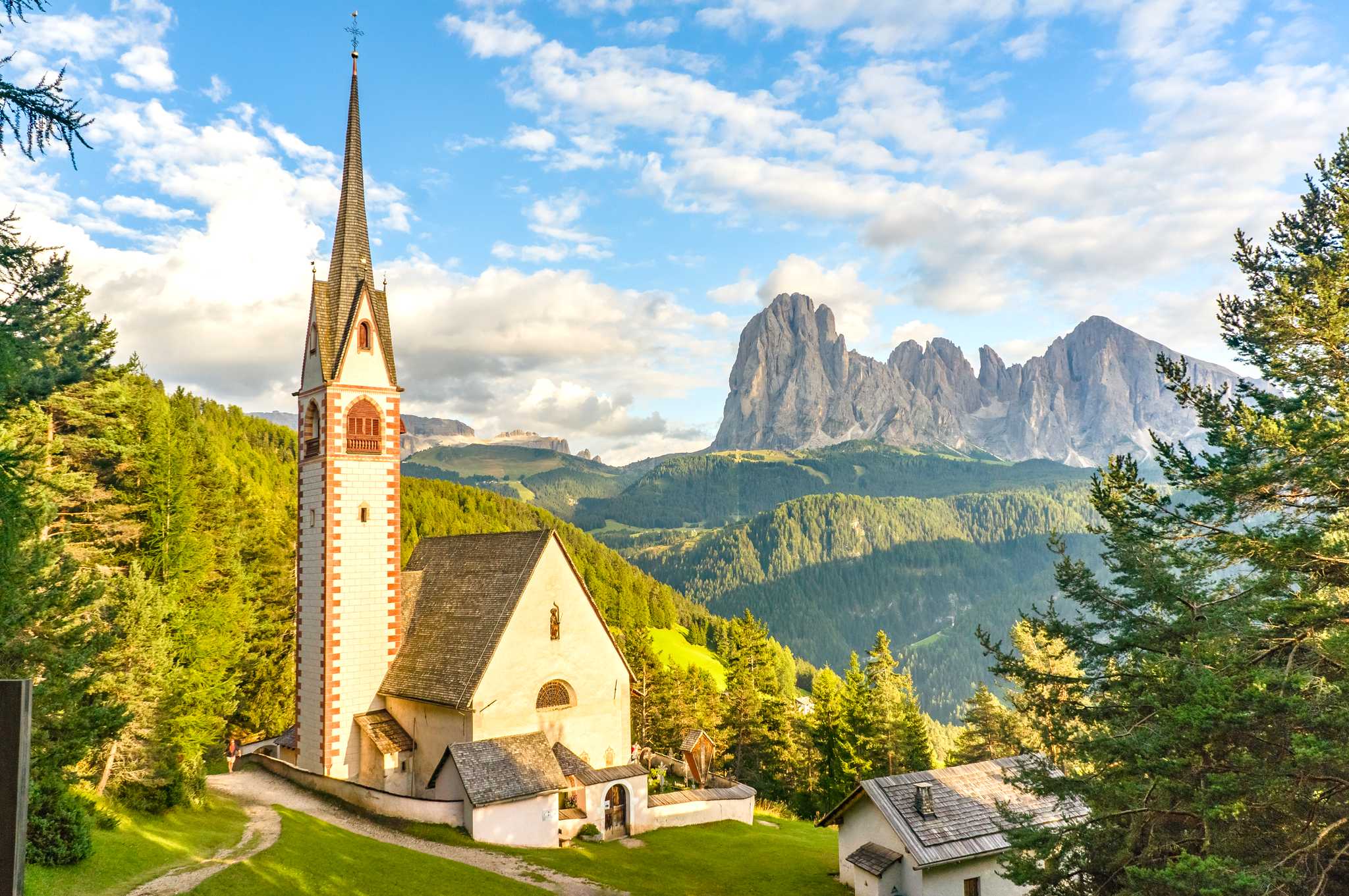 Cortina d'Ampezzo to Ortisei and Bolzano: Private day trip