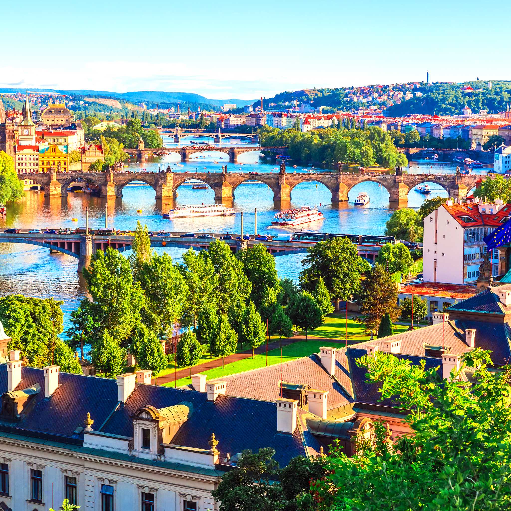 Private car transfers in Czech Republic from Prague