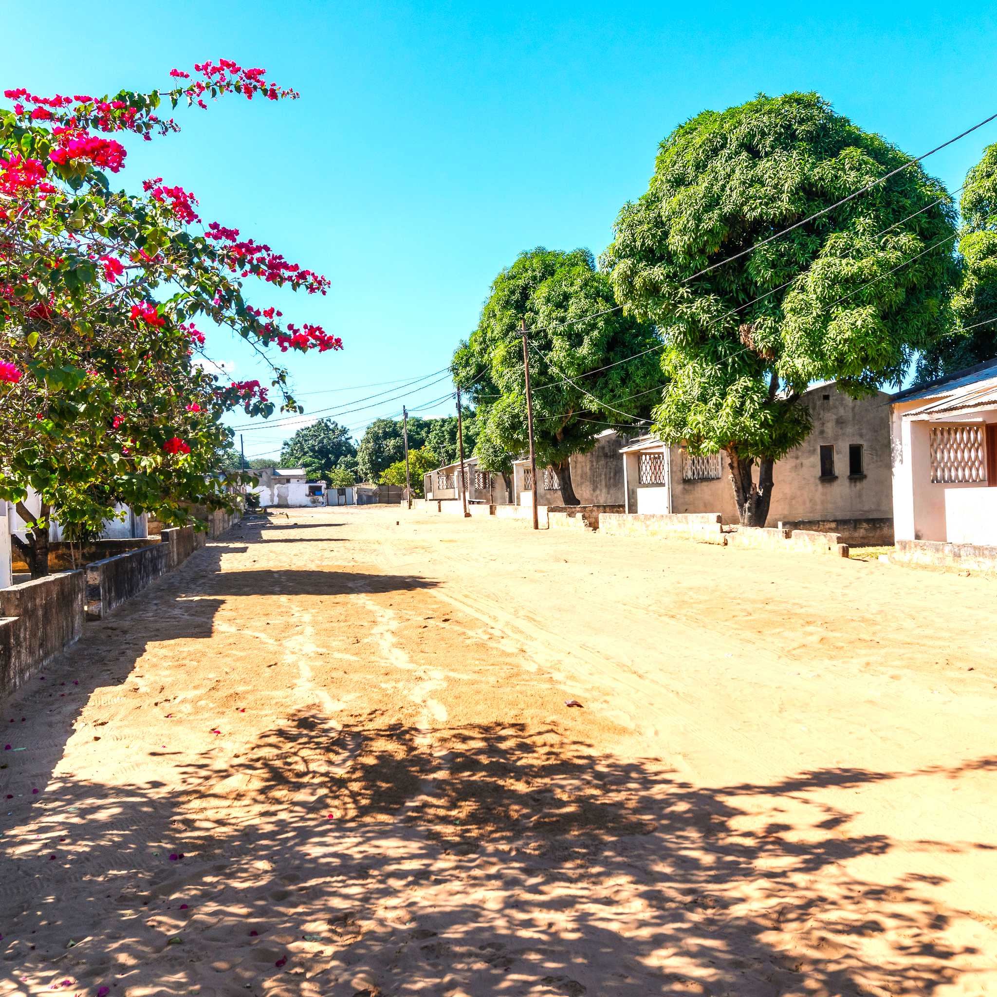 Private car transfers in Togo from Agou-Gadjepe