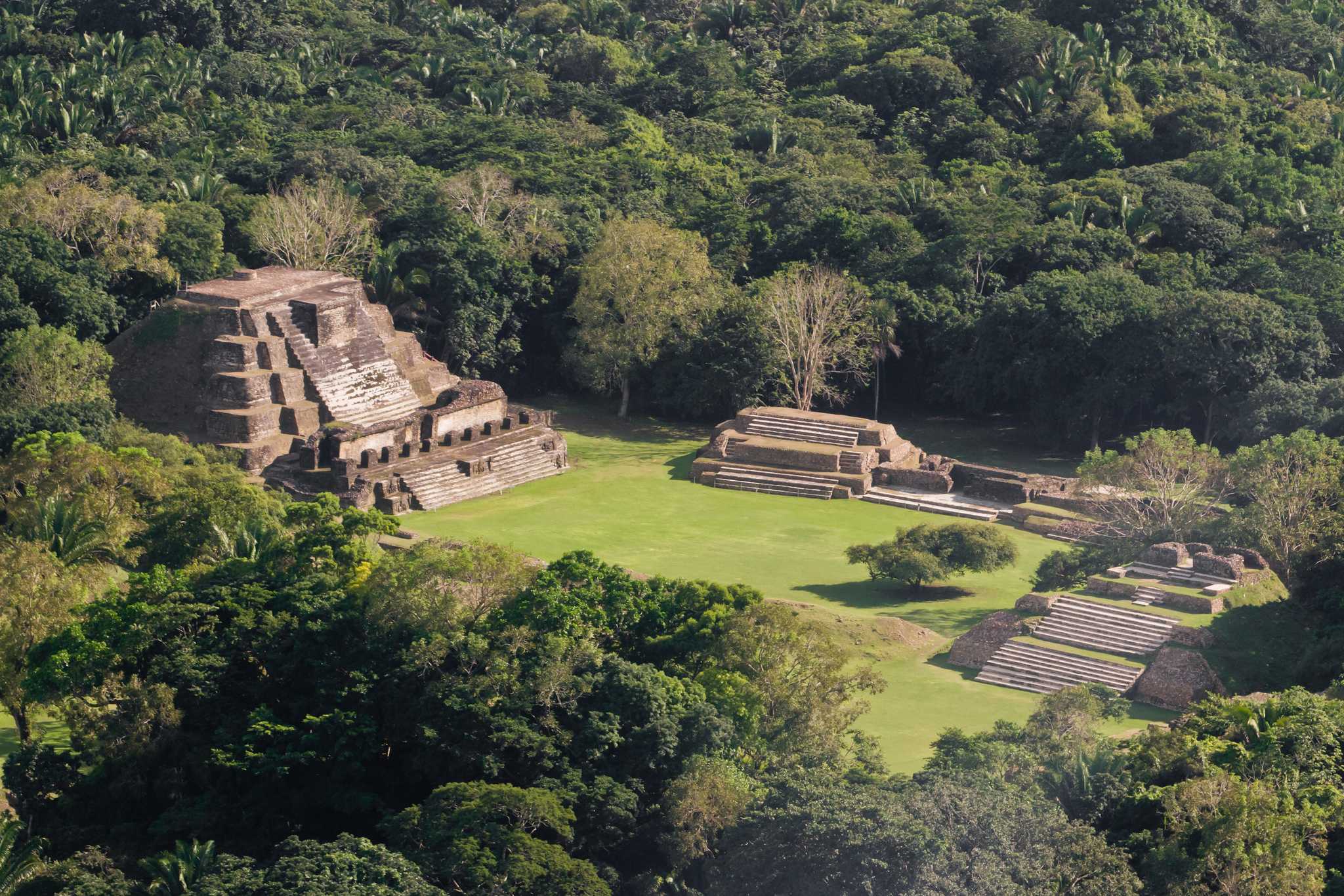 Arrêt de l'itinéraire à Altun Ha lors d'une excursion privée d'une journée depuis Belize City