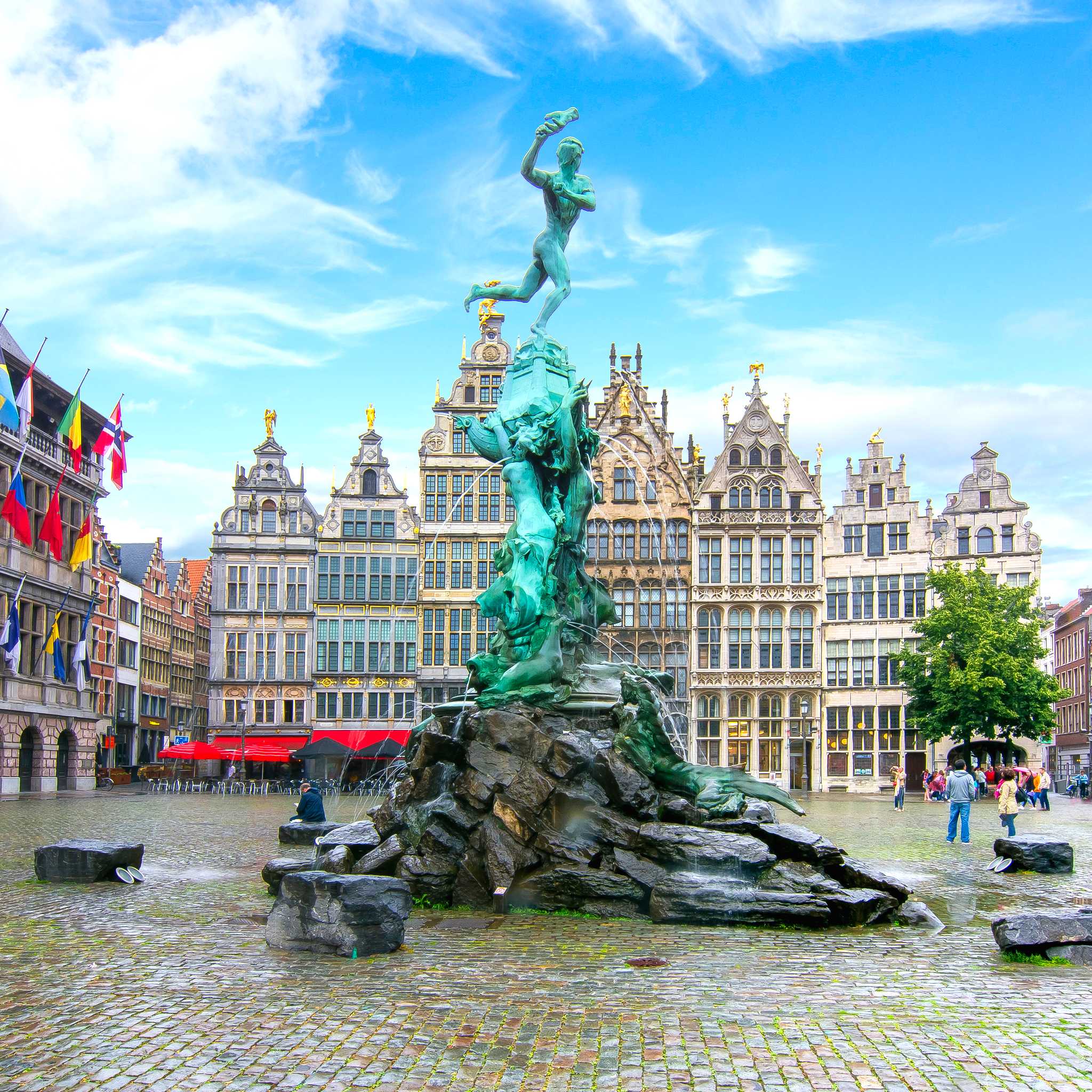 Private car transfers in Belgium from Antwerp