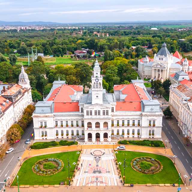 Oradea to Arad: Private day trip