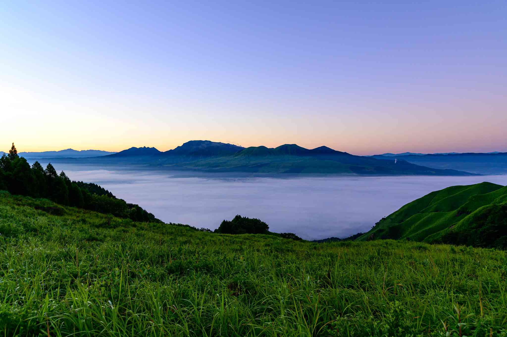 Vista panorámica de Aso - excursión privada de un día desde Hiroshima - foto 4