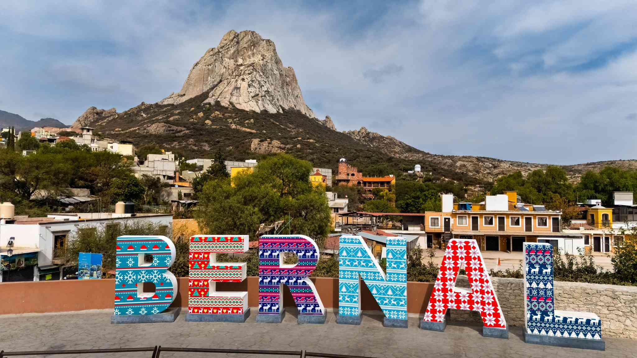 Scenic view of Bernal - private day trip from San Miguel de Allende - photo 2