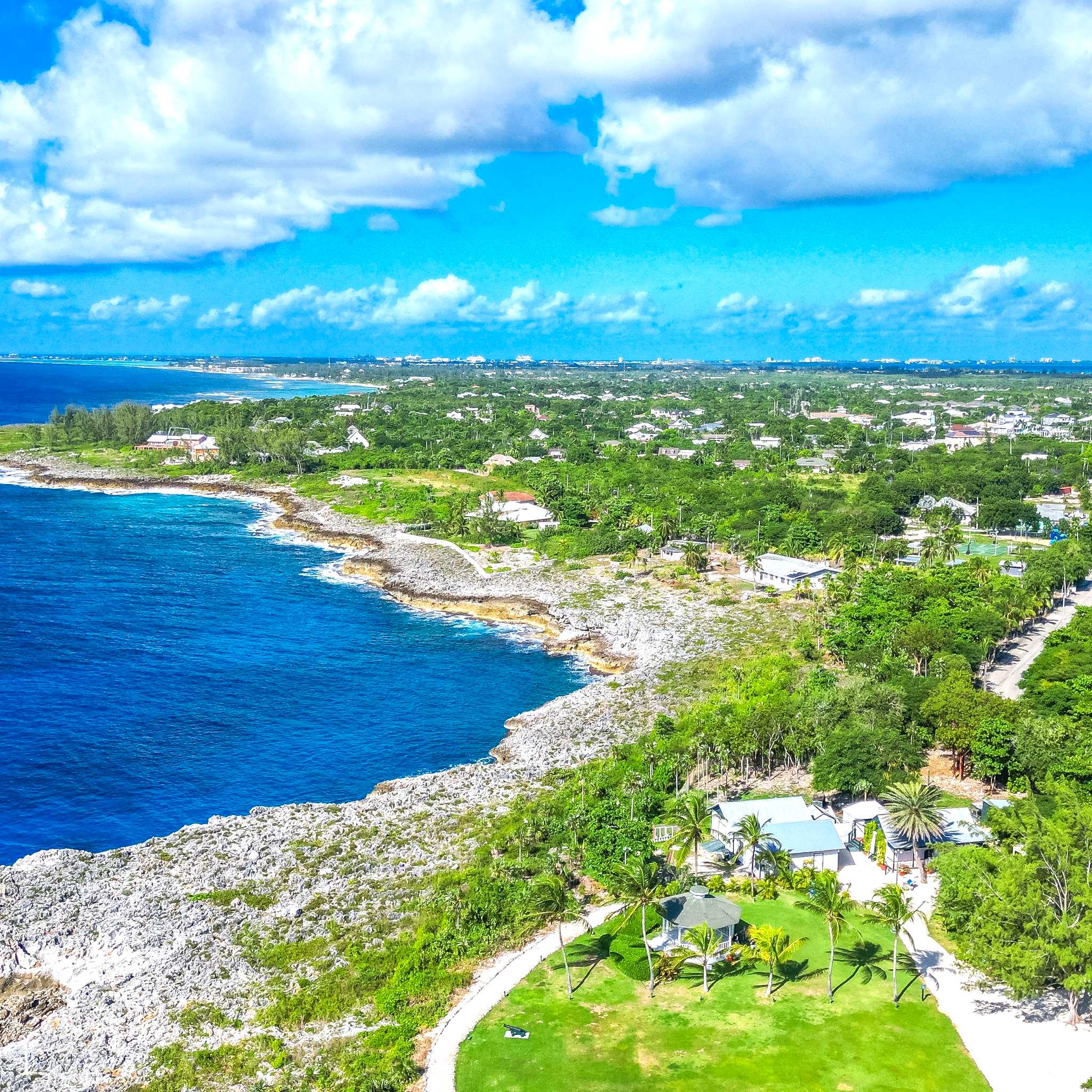 Private car transfers in Cayman Islands from Bodden Town