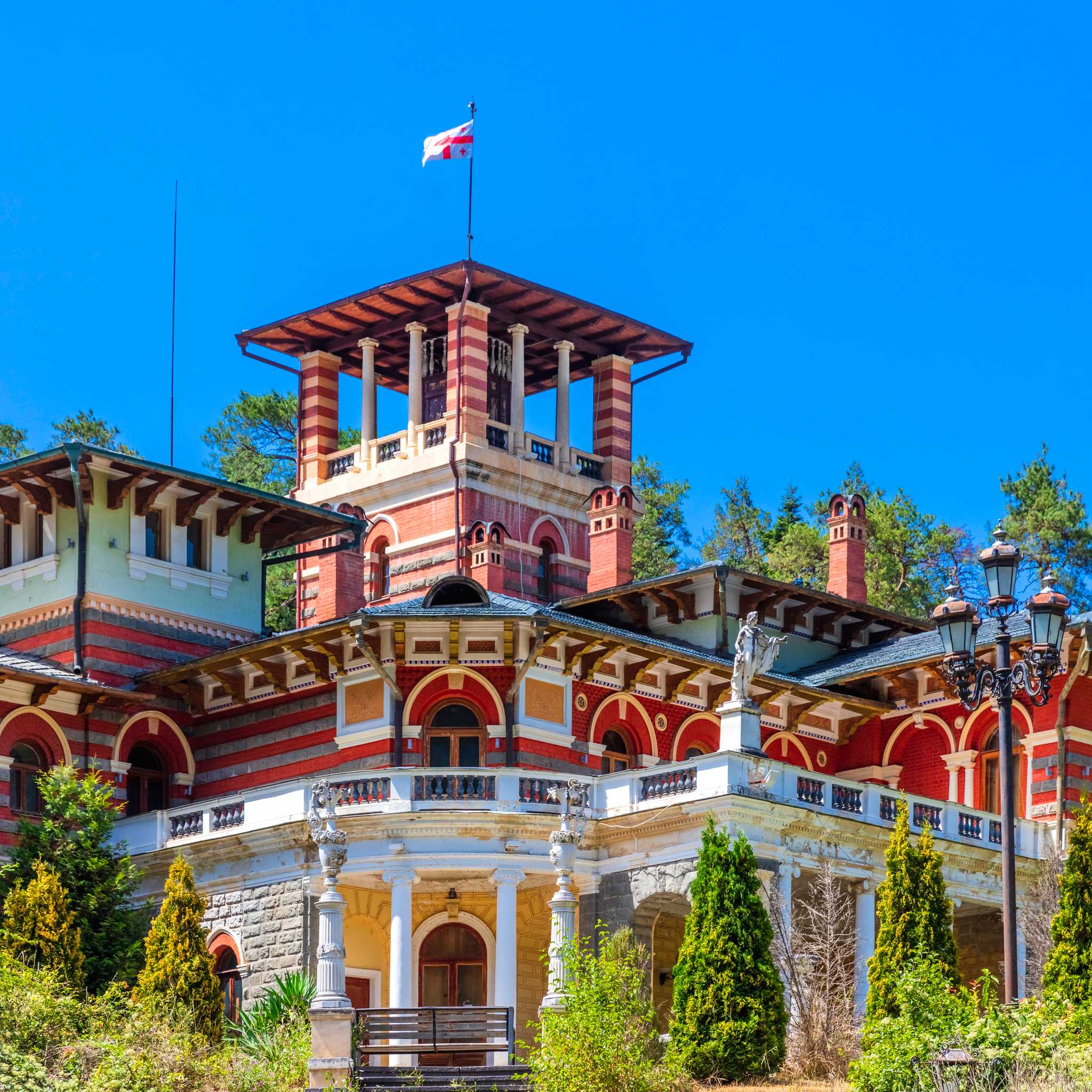 Private car transfers in Georgia from Borjomi