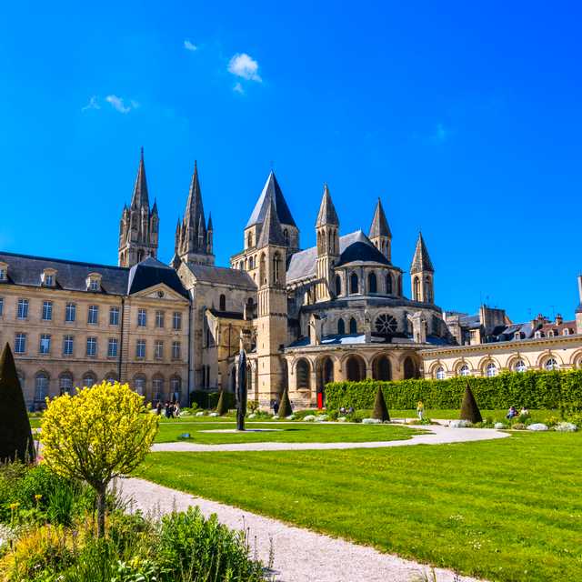 Conflans-Sainte-Honorine to Caen: Private day trip