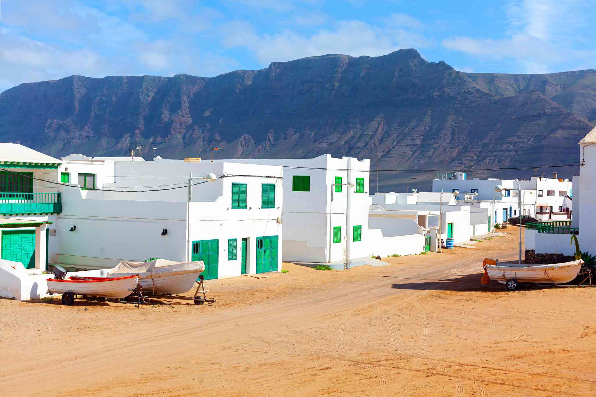 Vacker vy över Caleta de Famara - privat dagsutflykt från Playa Blanca - foto 2