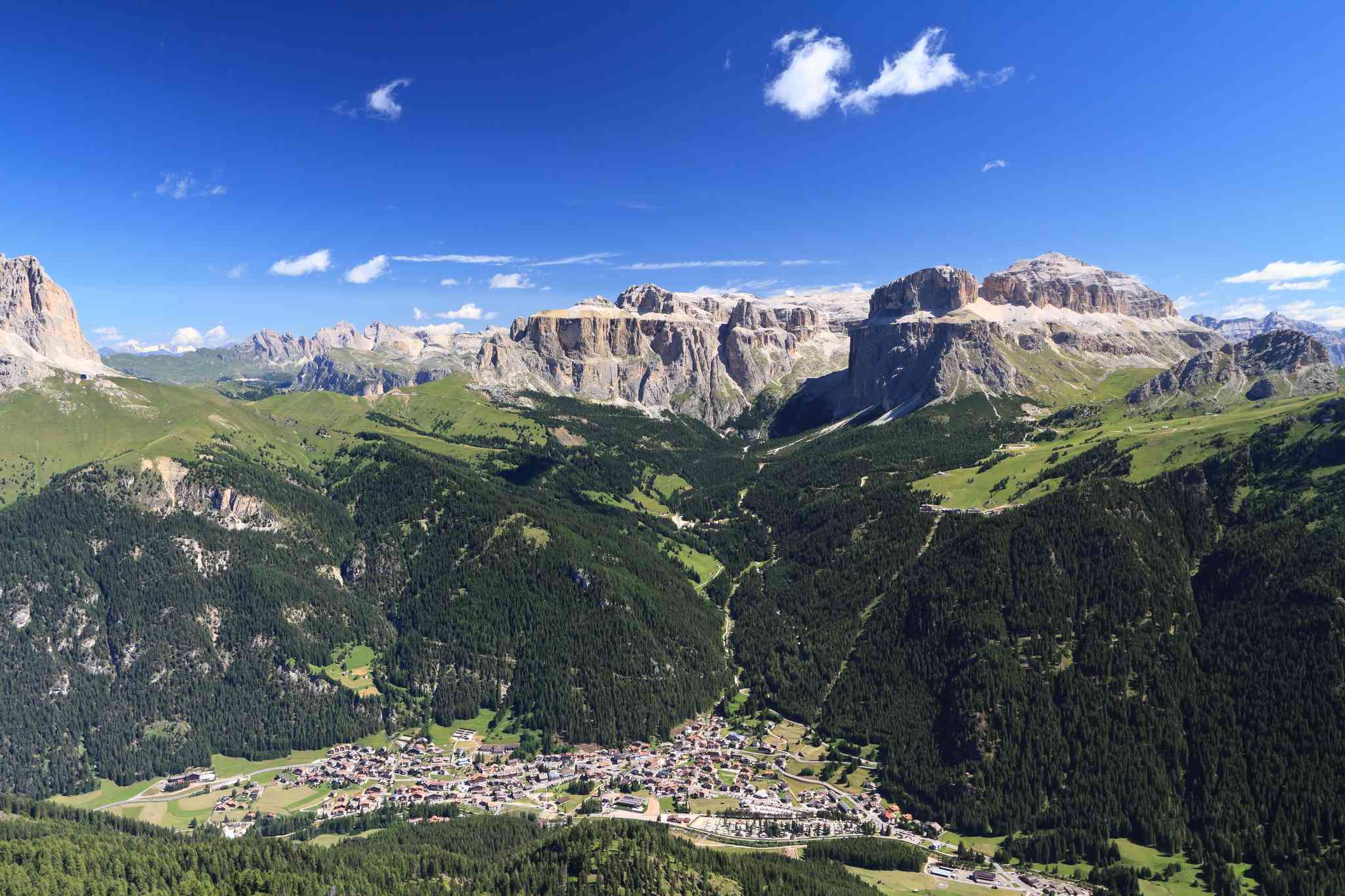 Blick auf die Landschaft von Canazei - private Tagesreise von Trient - Foto 2