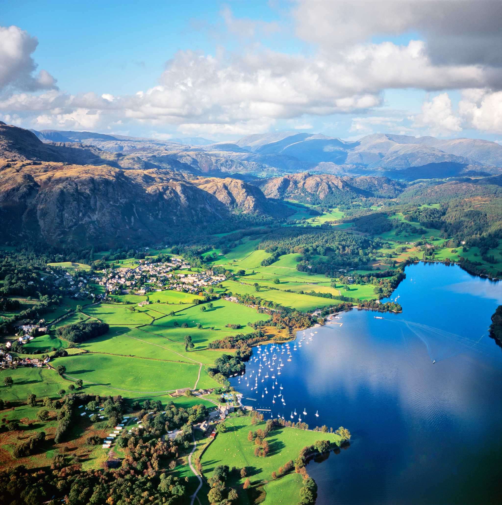 Private Autotransferdienste in Coniston - malerische Aussicht auf Coniston in Vereinigtes Königreich