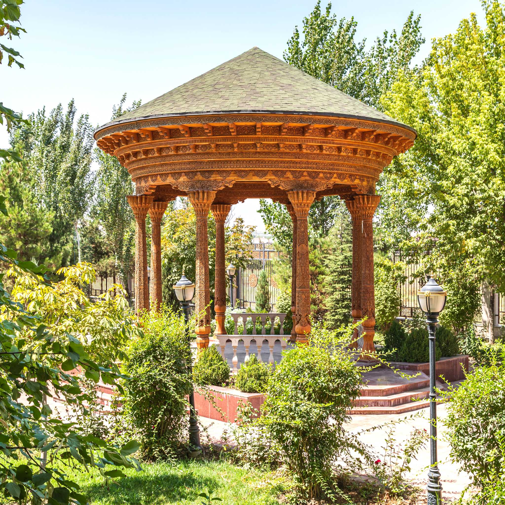 Private car transfers in Tajikistan from Danghara