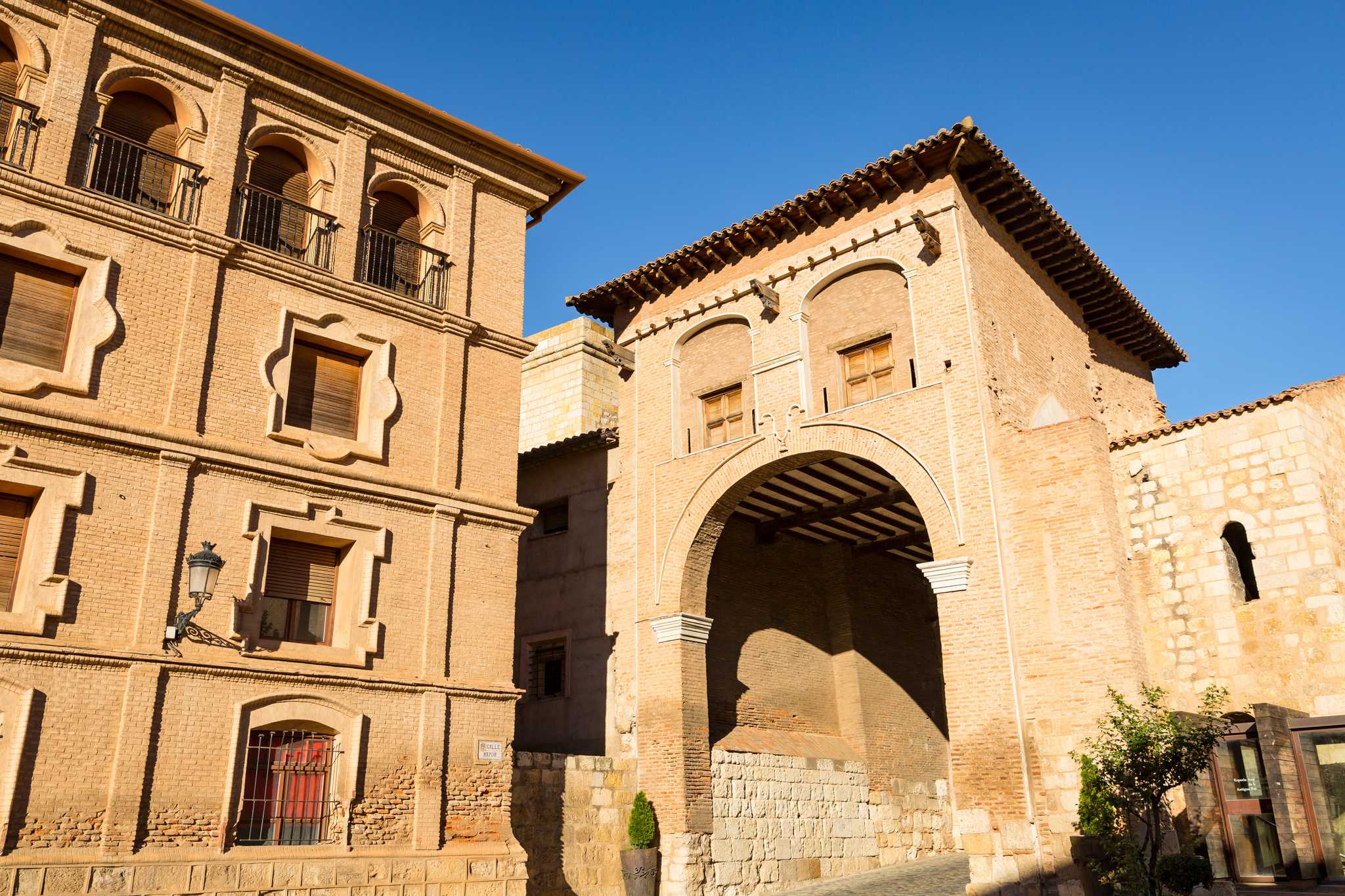 行程在私人 日游 从 Zaragoza 到 Daroca 的 停靠点