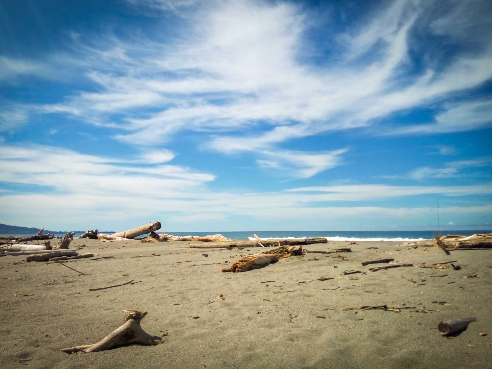 Visitar Davage Beach en el camino de port-moresby-pg a lea-lea-pg con Daytrip