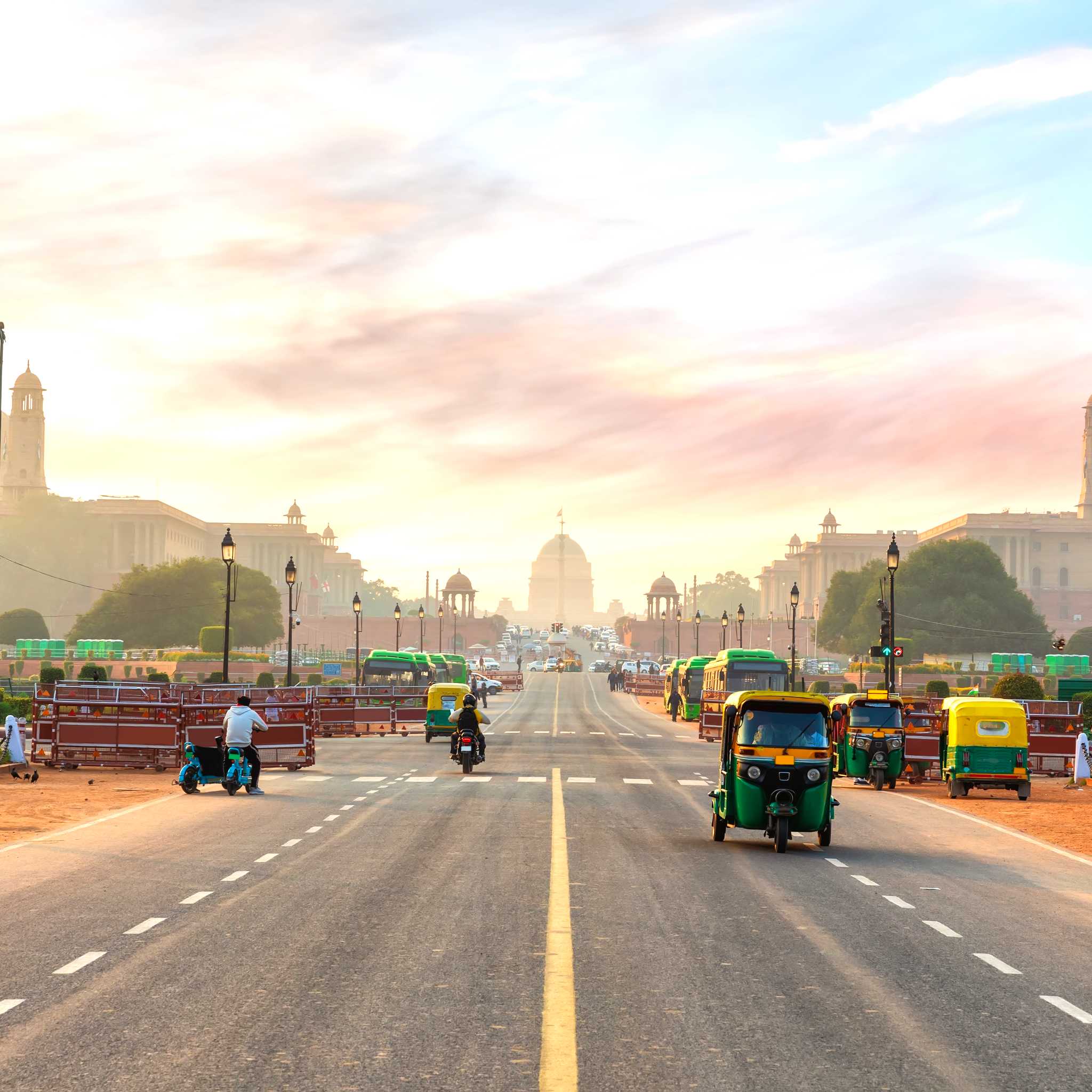 Private car transfers in India from Delhi