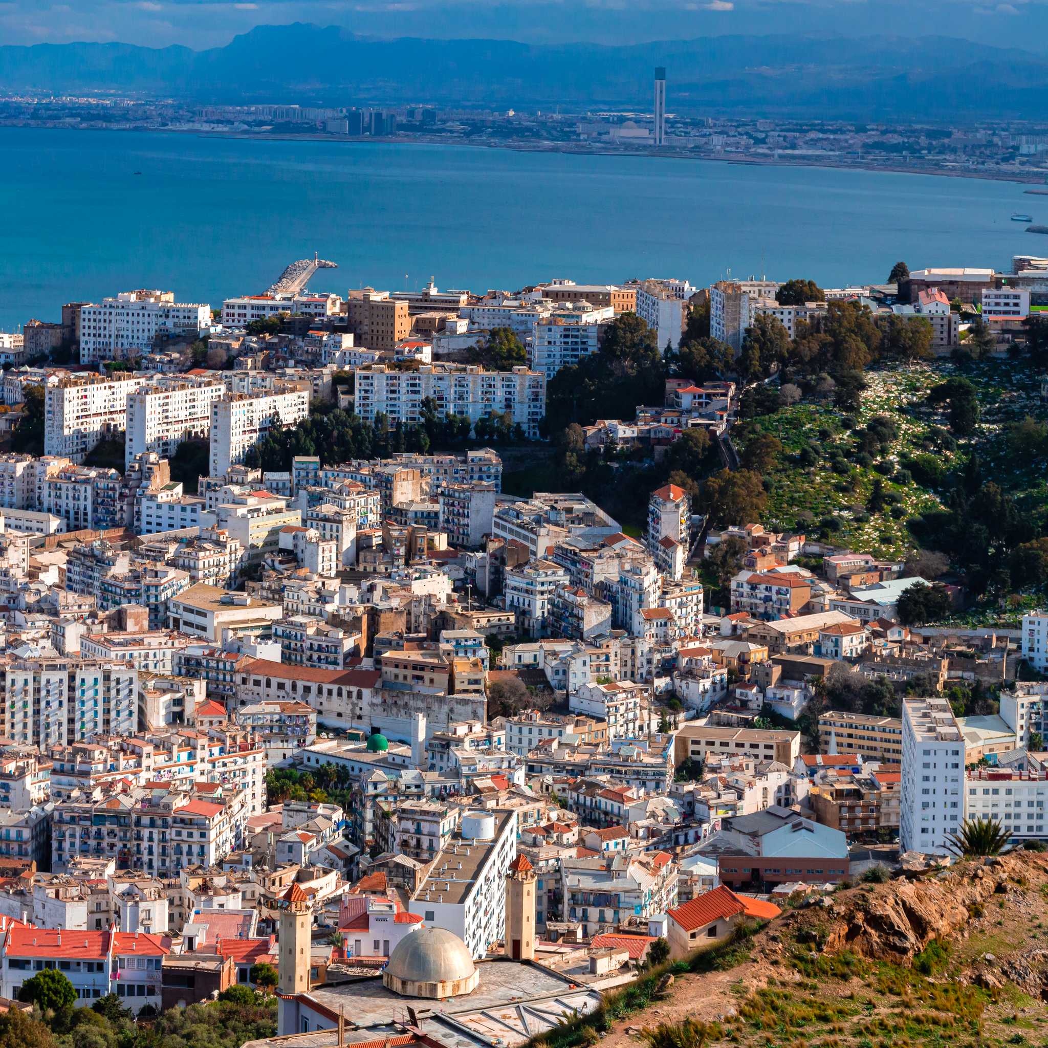 Private car transfers in Algeria from El Oued