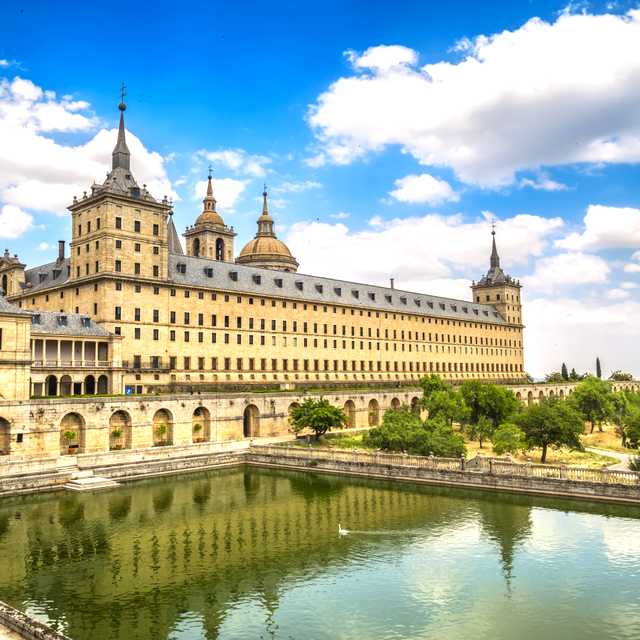 Madrid to El Escorial and The Valley of the Fallen: Day trip