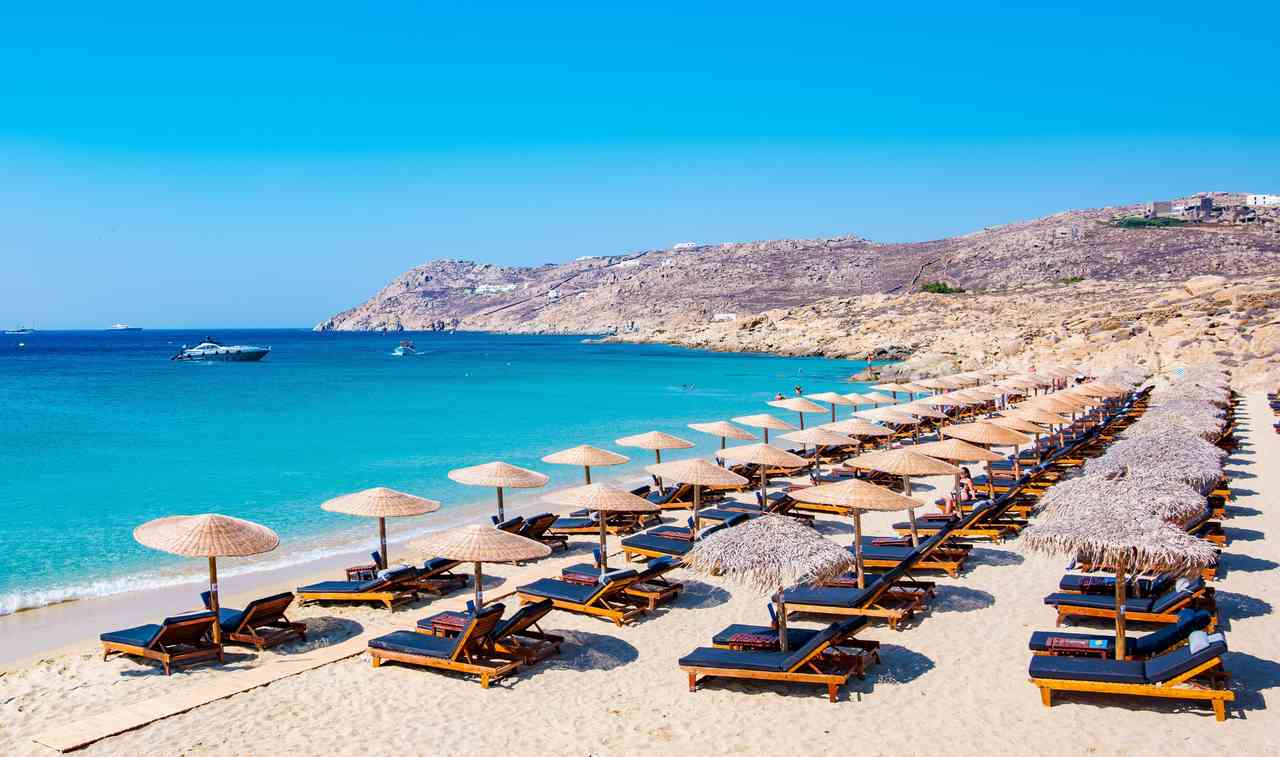 Mykonos to Elia and Kalafati: Private day trip