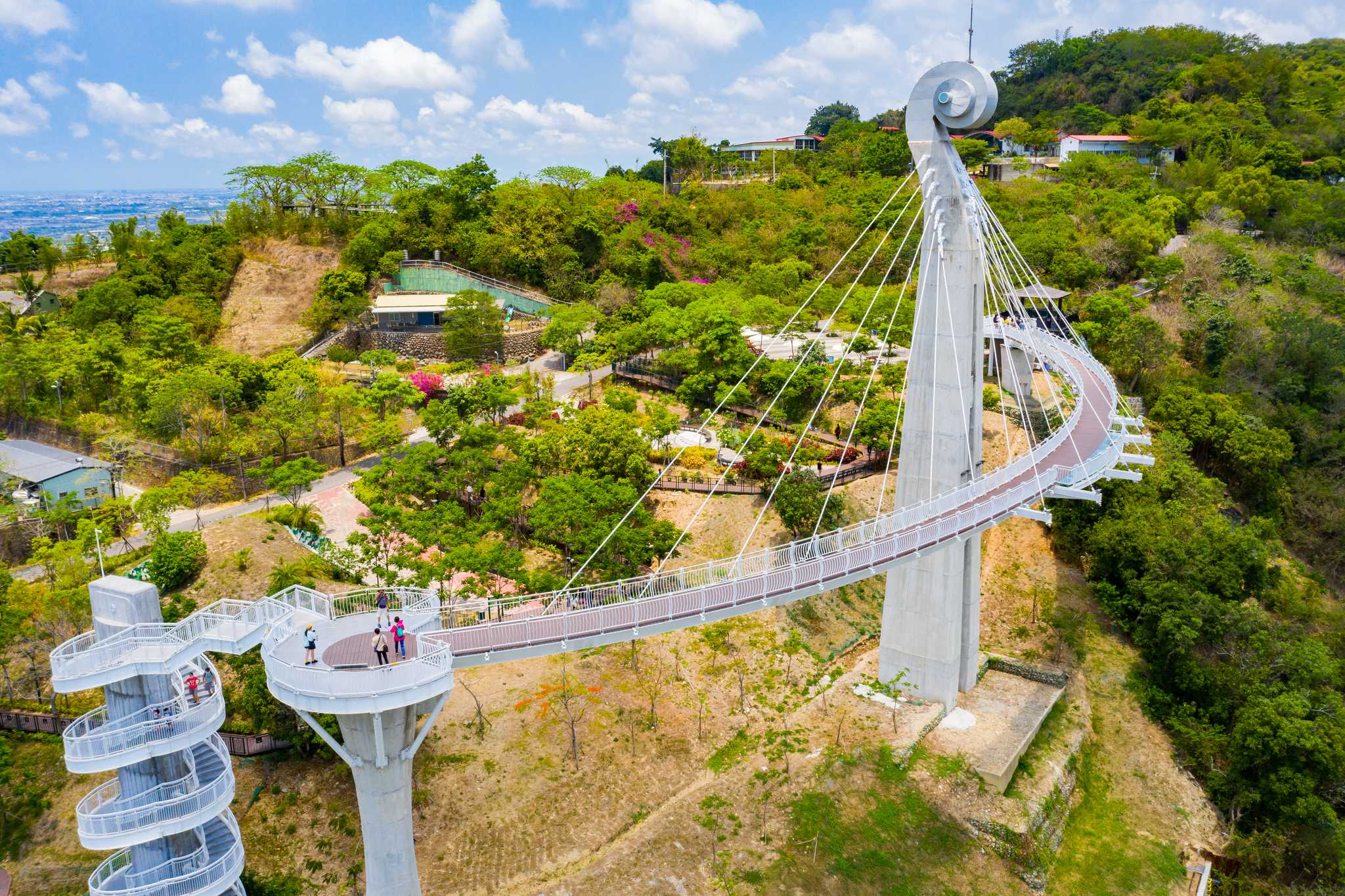 Visit Eye of Gangshan on the way from kaohsiung-tw to tainan-tw with Daytrip