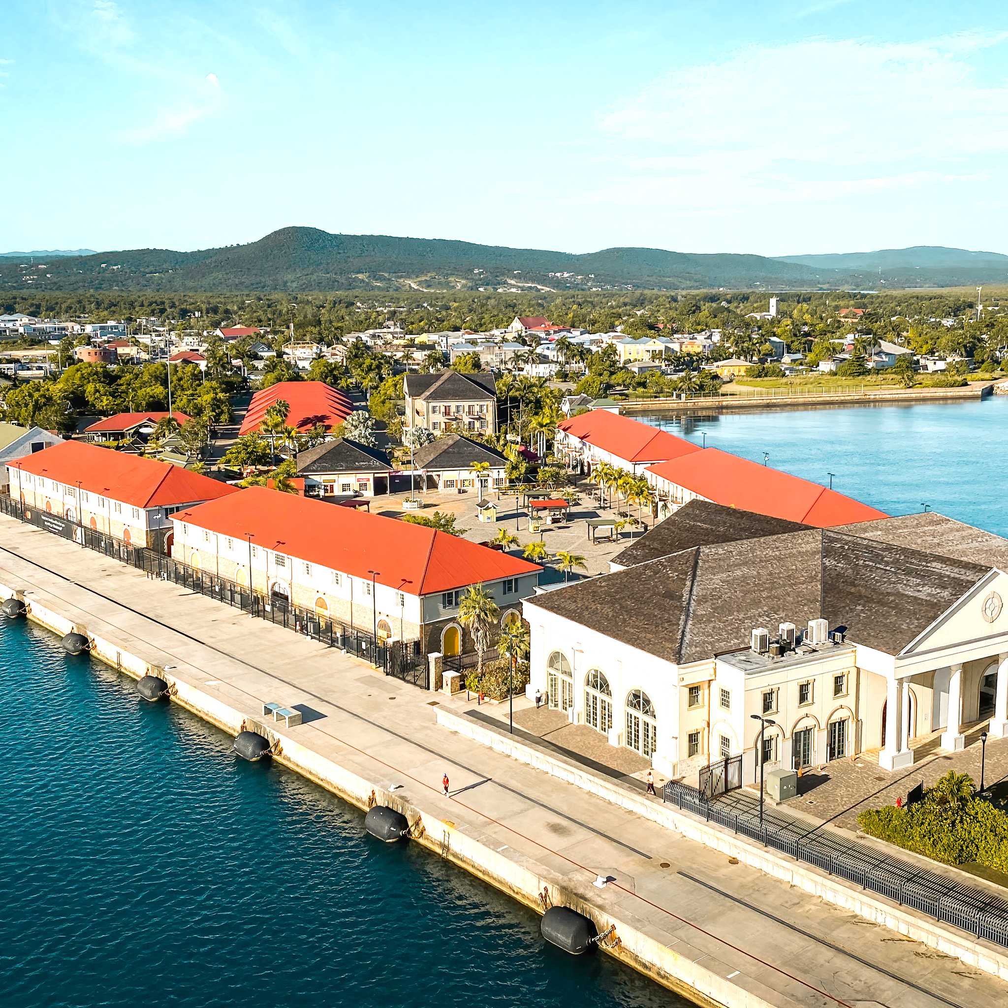 Private car transfers in Jamaica from Falmouth
