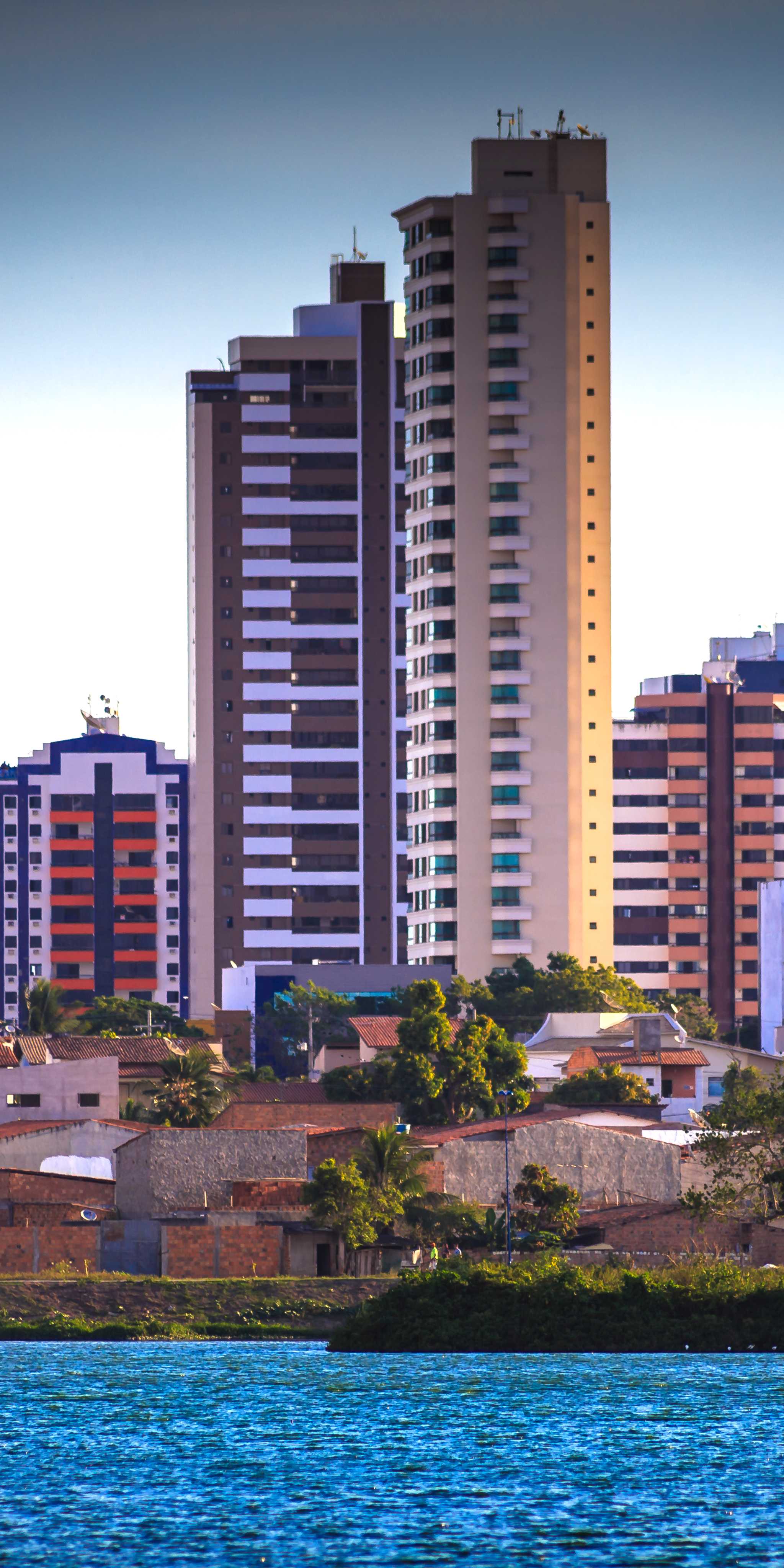 费伊拉德圣安娜