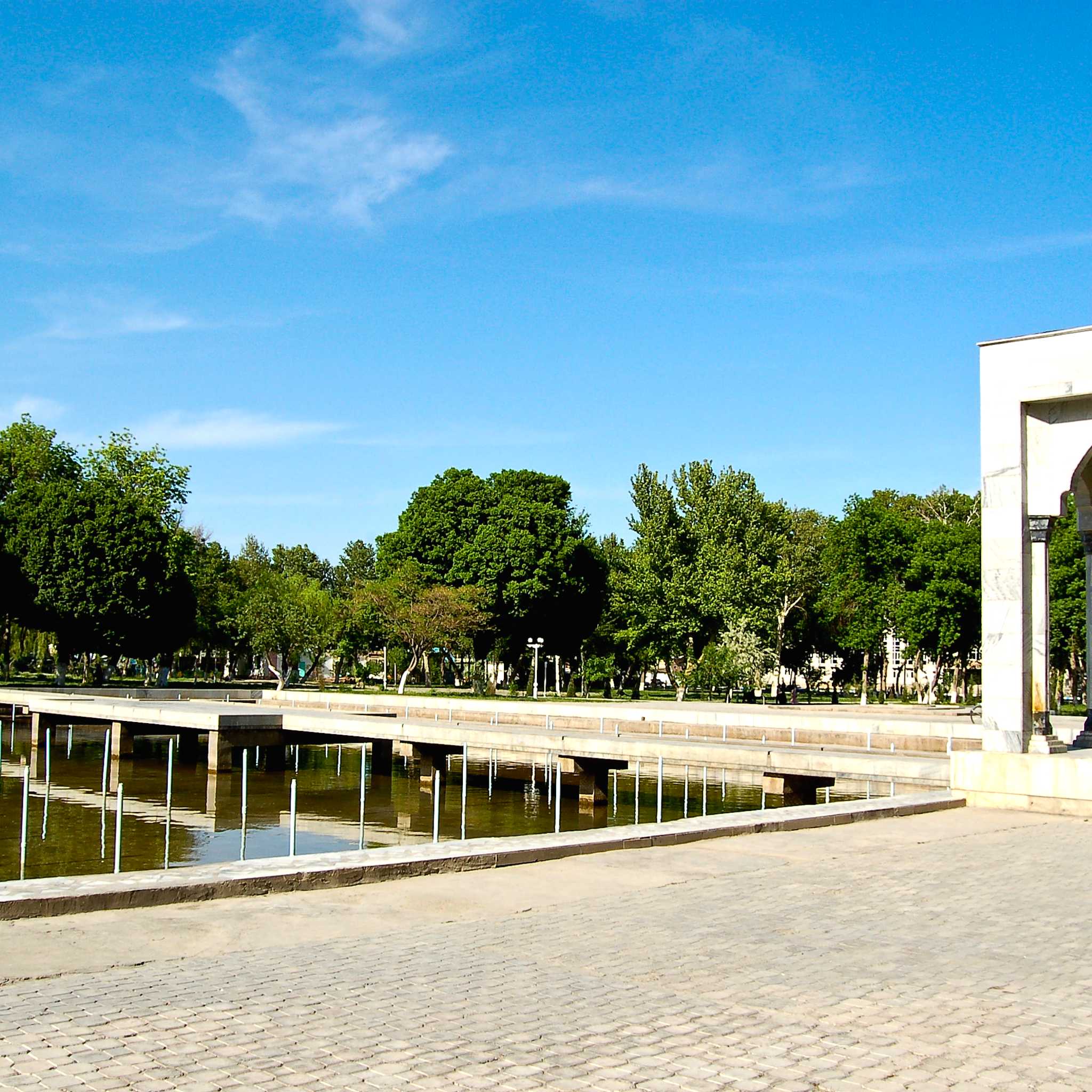 Private car transfers in Uzbekistan from Fergana