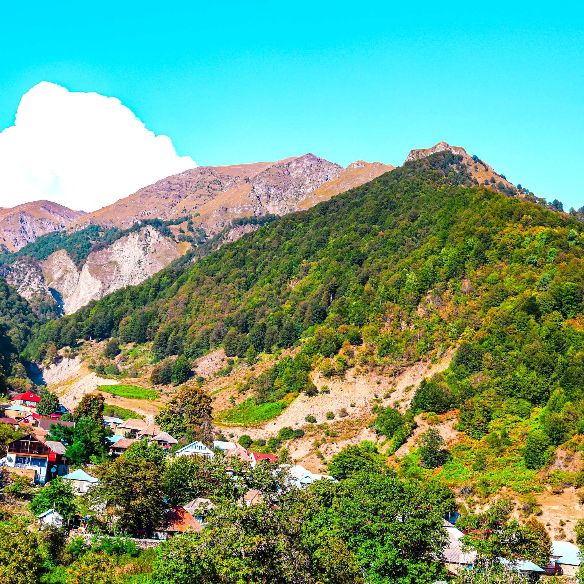 Private car transfers in Azerbaijan from Gebele