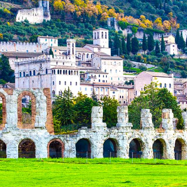 Assisi to Gubbio: Private day trip