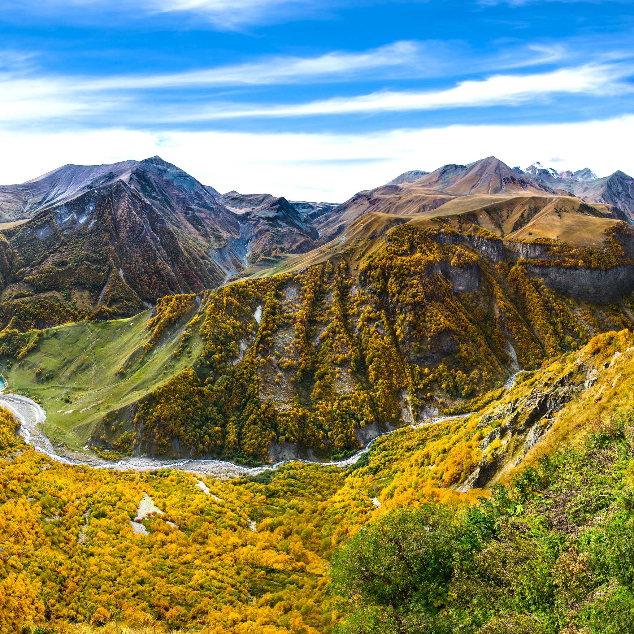 Private car transfers in Georgia from Gudauri