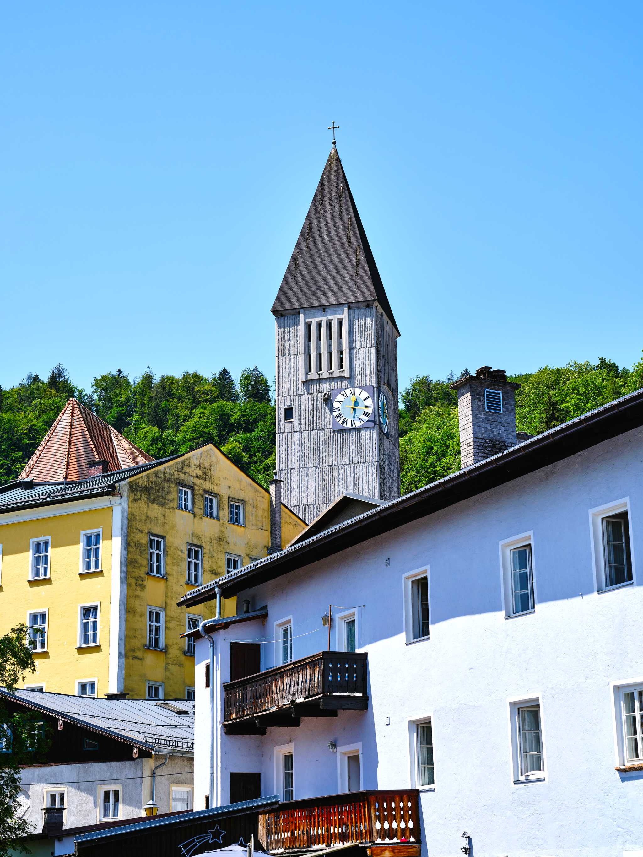 Salzburg to Hallein and Sankt Gilgen: Private day trip
