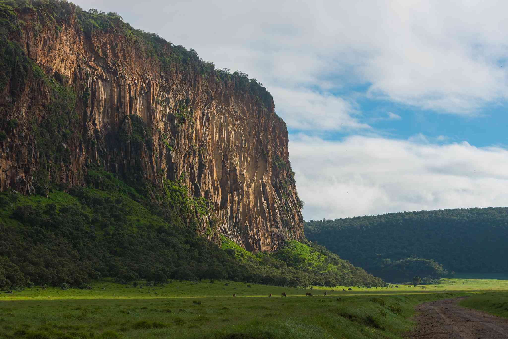 Scenic view of Hell's Gate - private day trip from Nakuru - photo 3