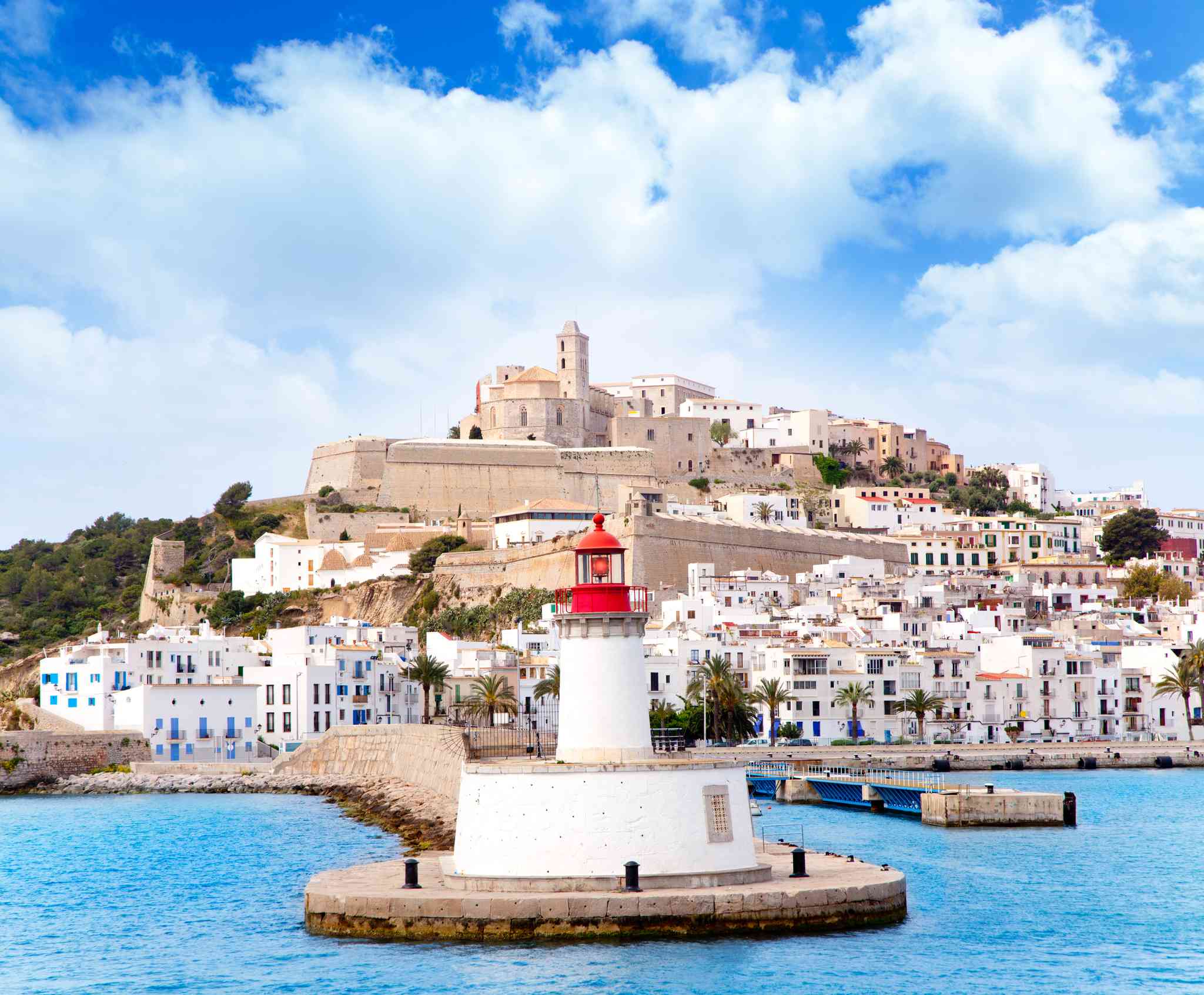 Vacker vy över Ibiza Town - privat dagsutflykt från Cala Comte - foto 1