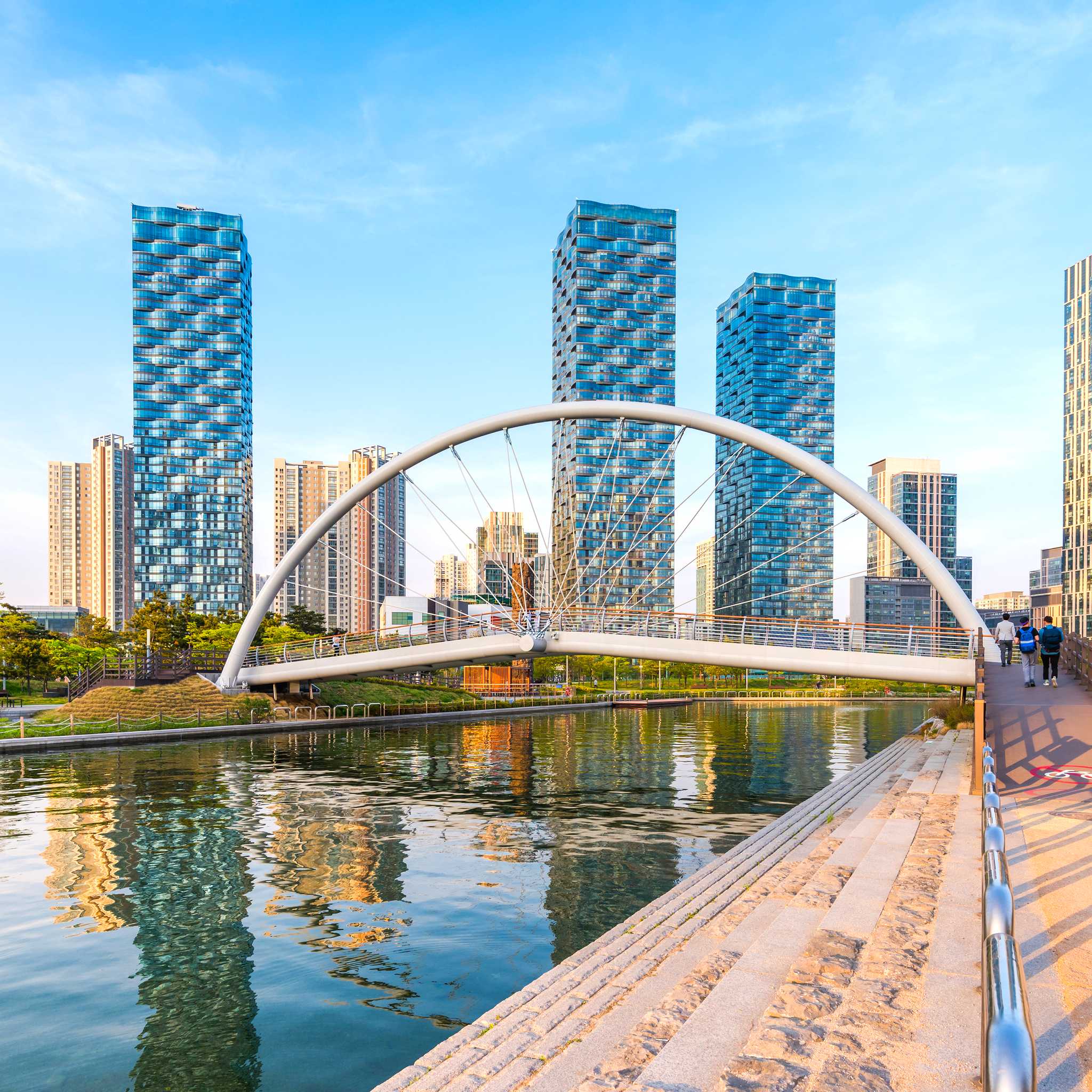 Private car transfers in South Korea from Incheon International Airport