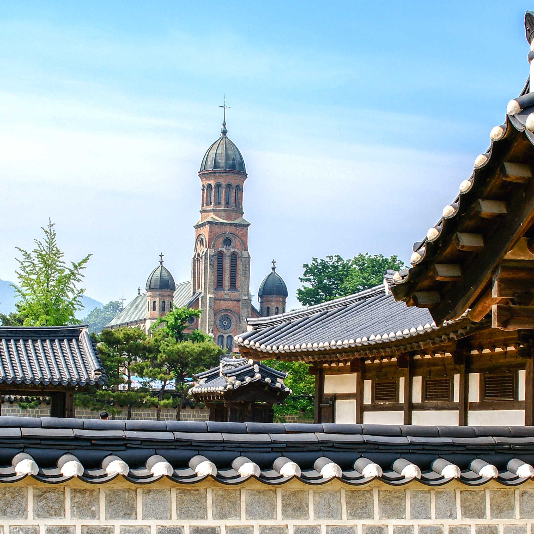 Private car transfers in South Korea from Jeonju