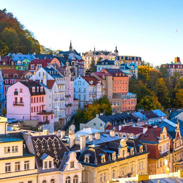 Prague to Karlstejn and Karlovy Vary: Private day trip