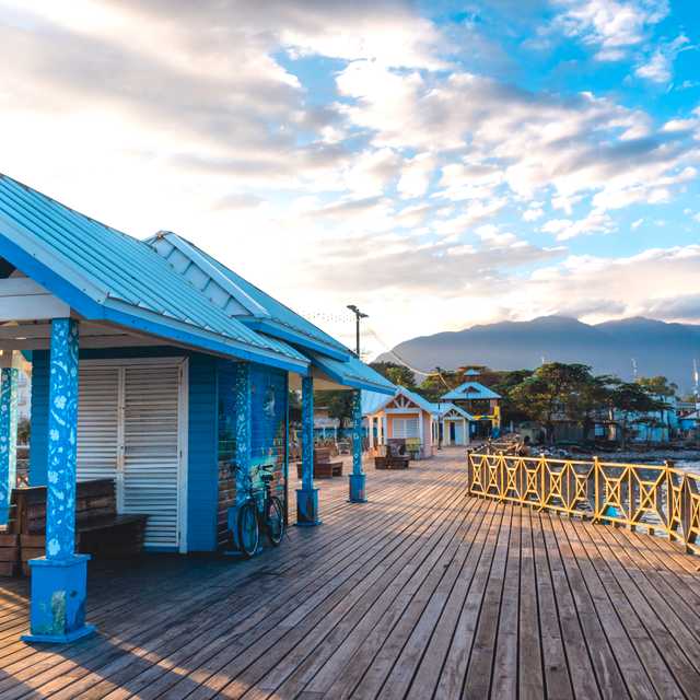 San Pedro Sula to La Ceiba and Tela: Private day trip