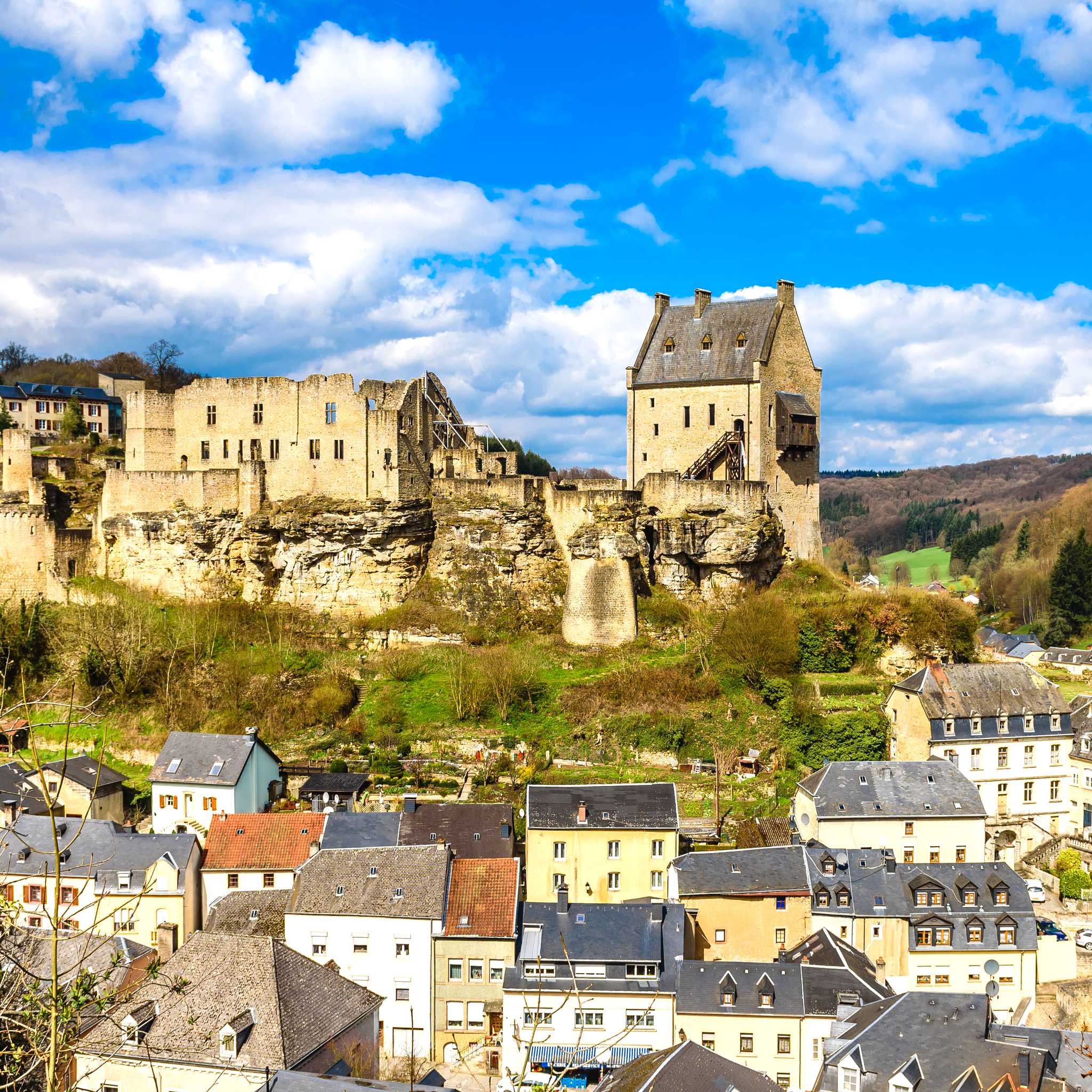 Private car transfers in Luxembourg from Larochette