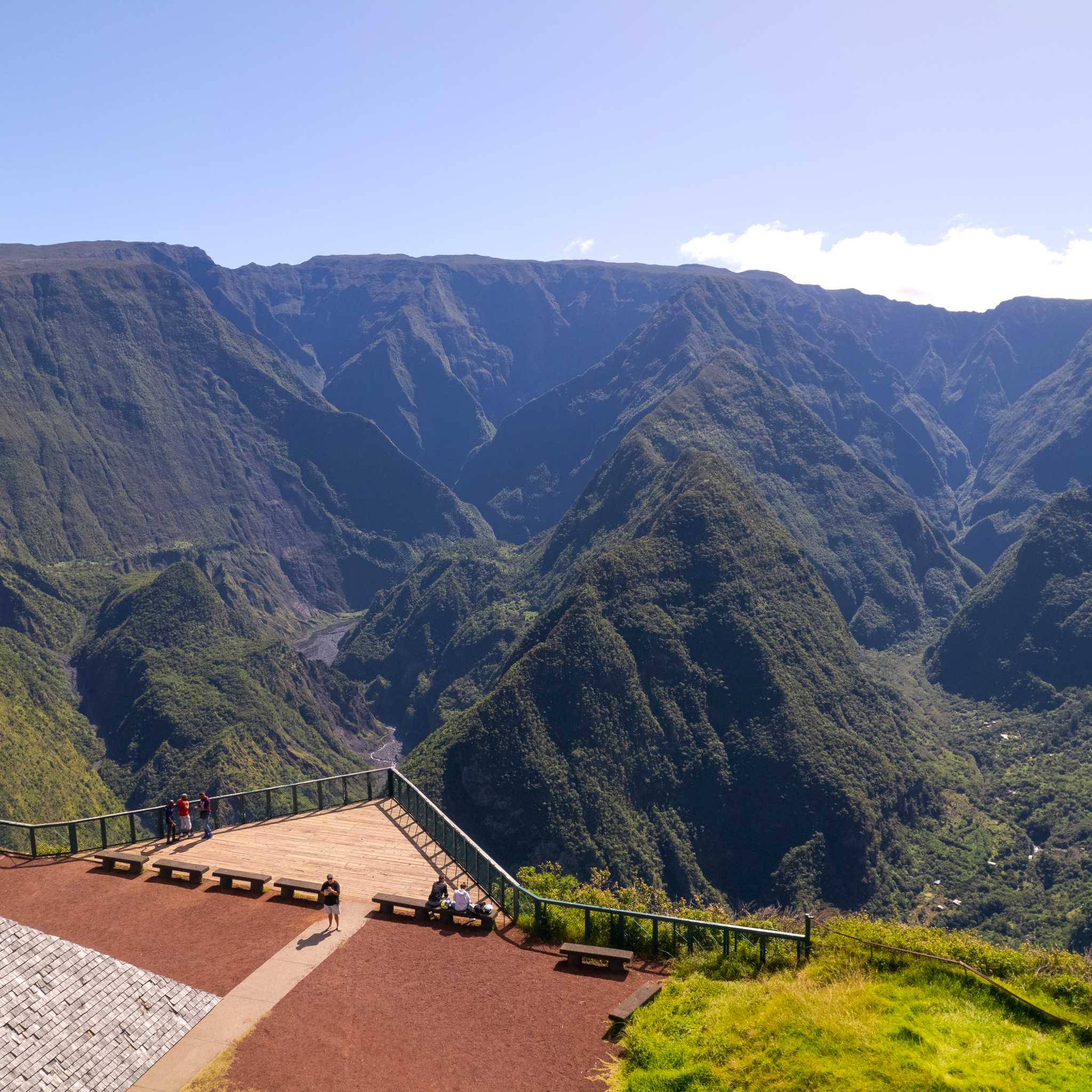 Private car transfers in Réunion from Le Tampon