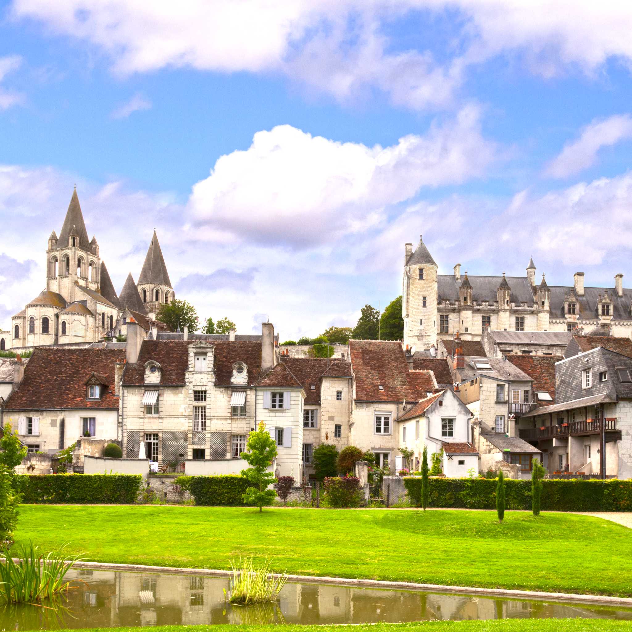 Loches