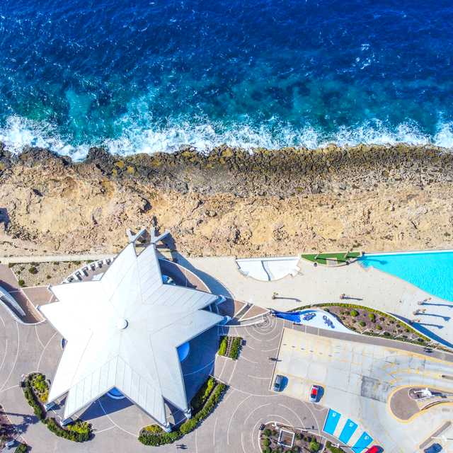 Mellieha to Malta Aquarium and San Anton Gardens: Day trip