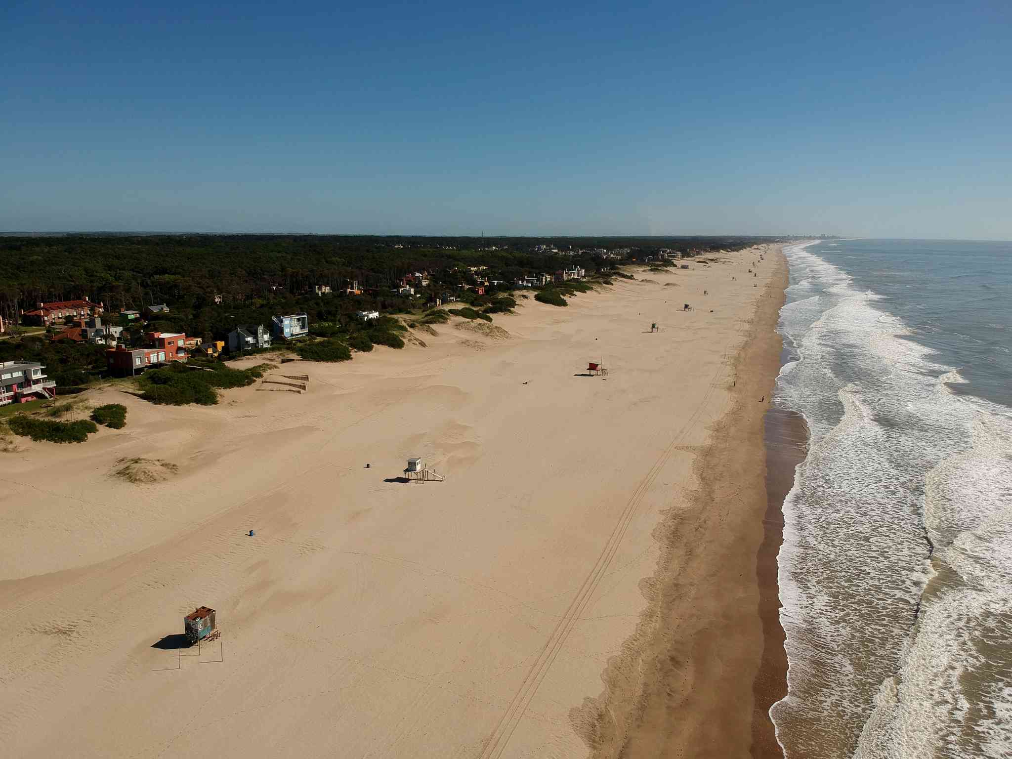 Scenic view of Mar Azul - private day trip from Ezeiza International Airport - photo 2
