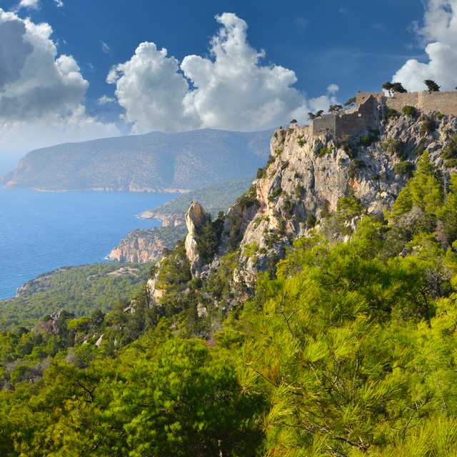 Rhodes City to Kamiros and Monolithos: Private day trip