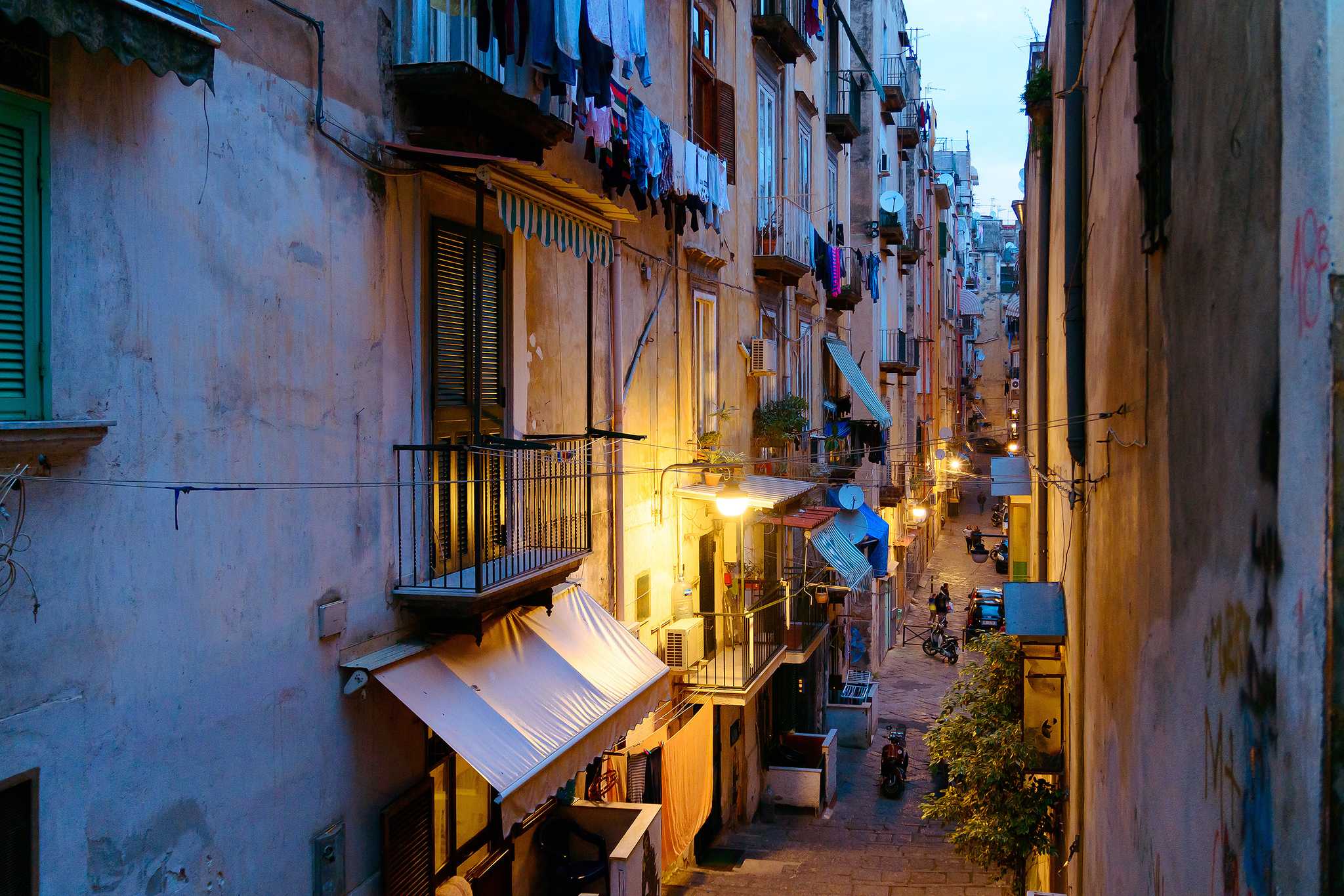 Arrêt de l'itinéraire à Naples lors d'une excursion privée d'une journée depuis Praiano