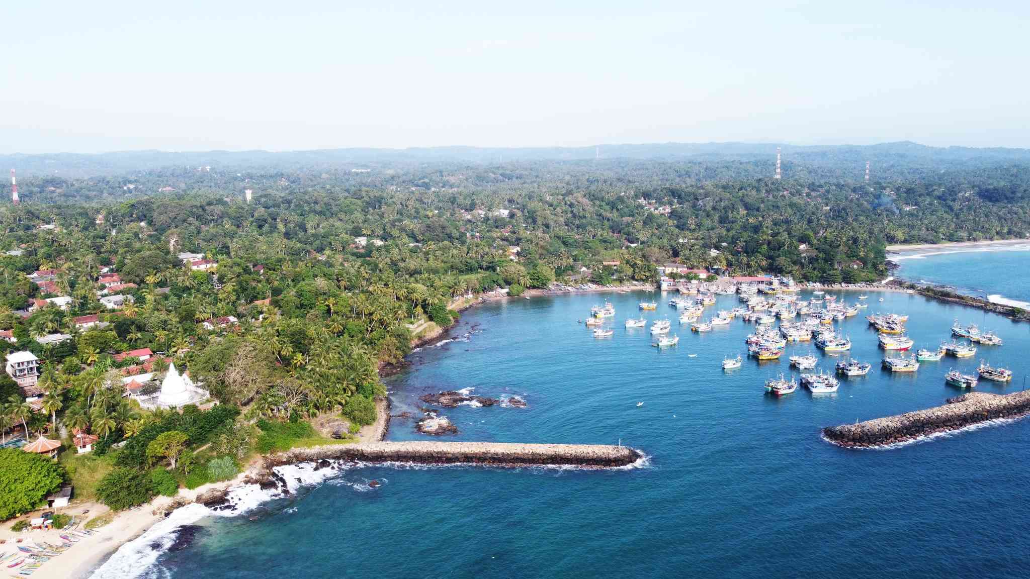 Scenic view of Nilwella - private day trip from Colombo - photo 2