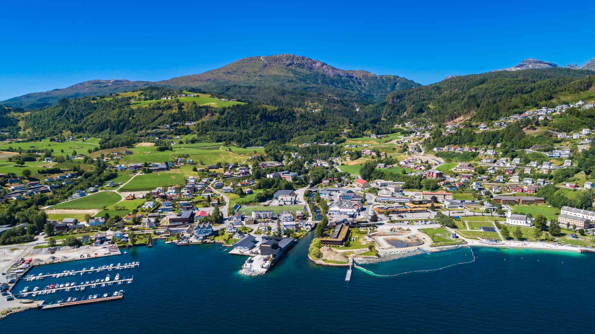 Scenic view of Bergen - private day trip from Hardangerfjord - photo 6