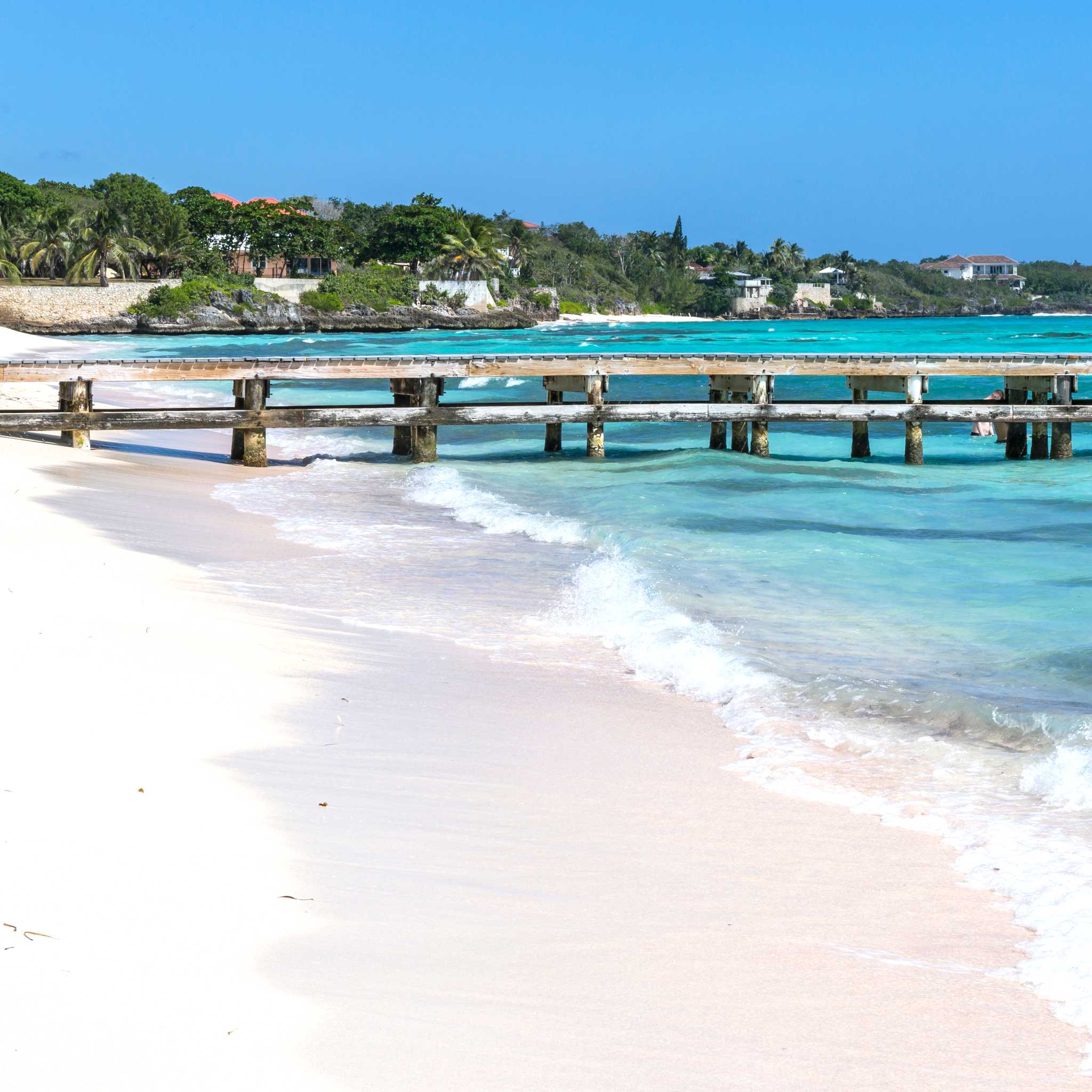 Private car transfers in Cayman Islands from North Side