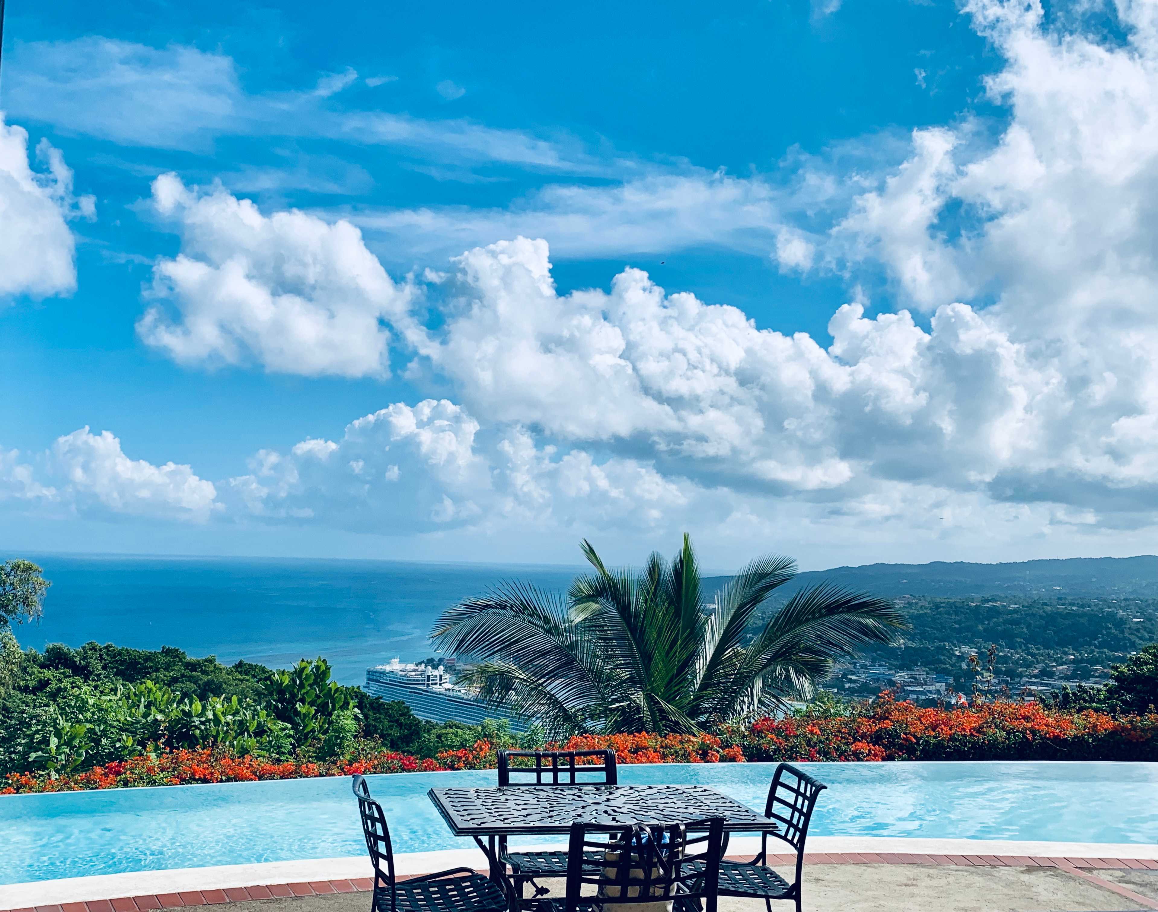 Private Day Trip from Kingston to Green Grotto Caves and Ocho Rios